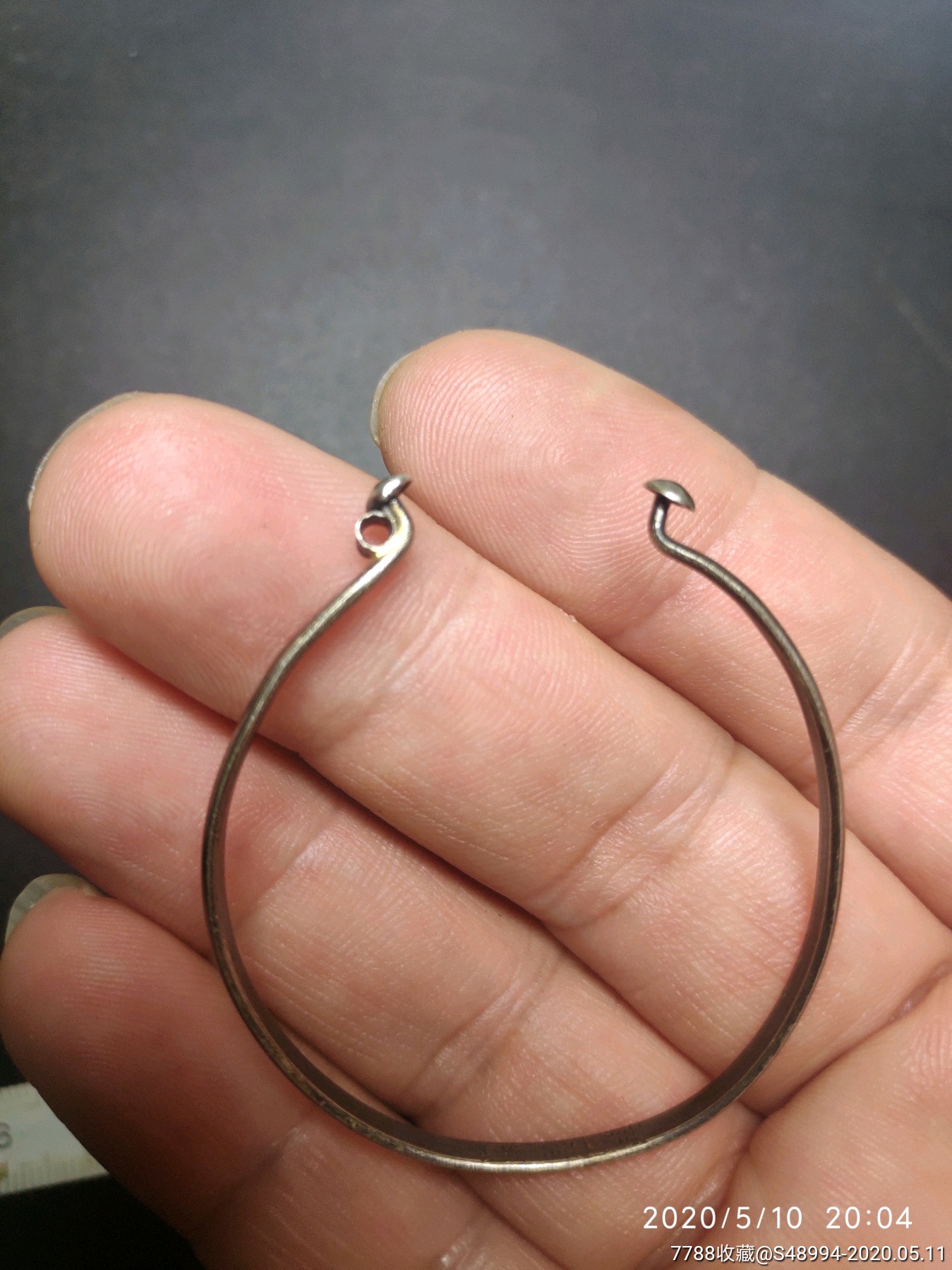 老天宝银楼的儿童手镯