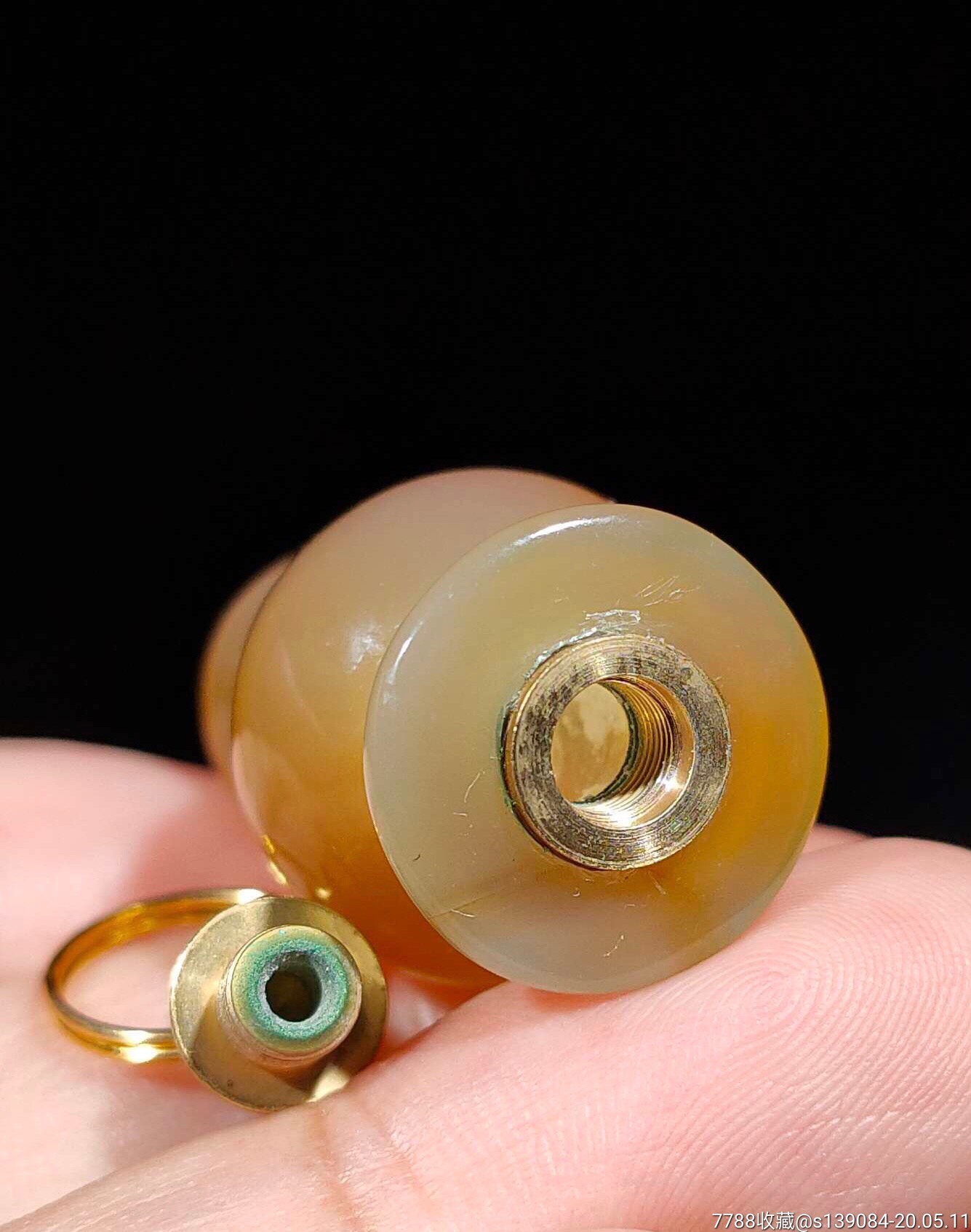 天然玛瑙宝瓶挂件,包真