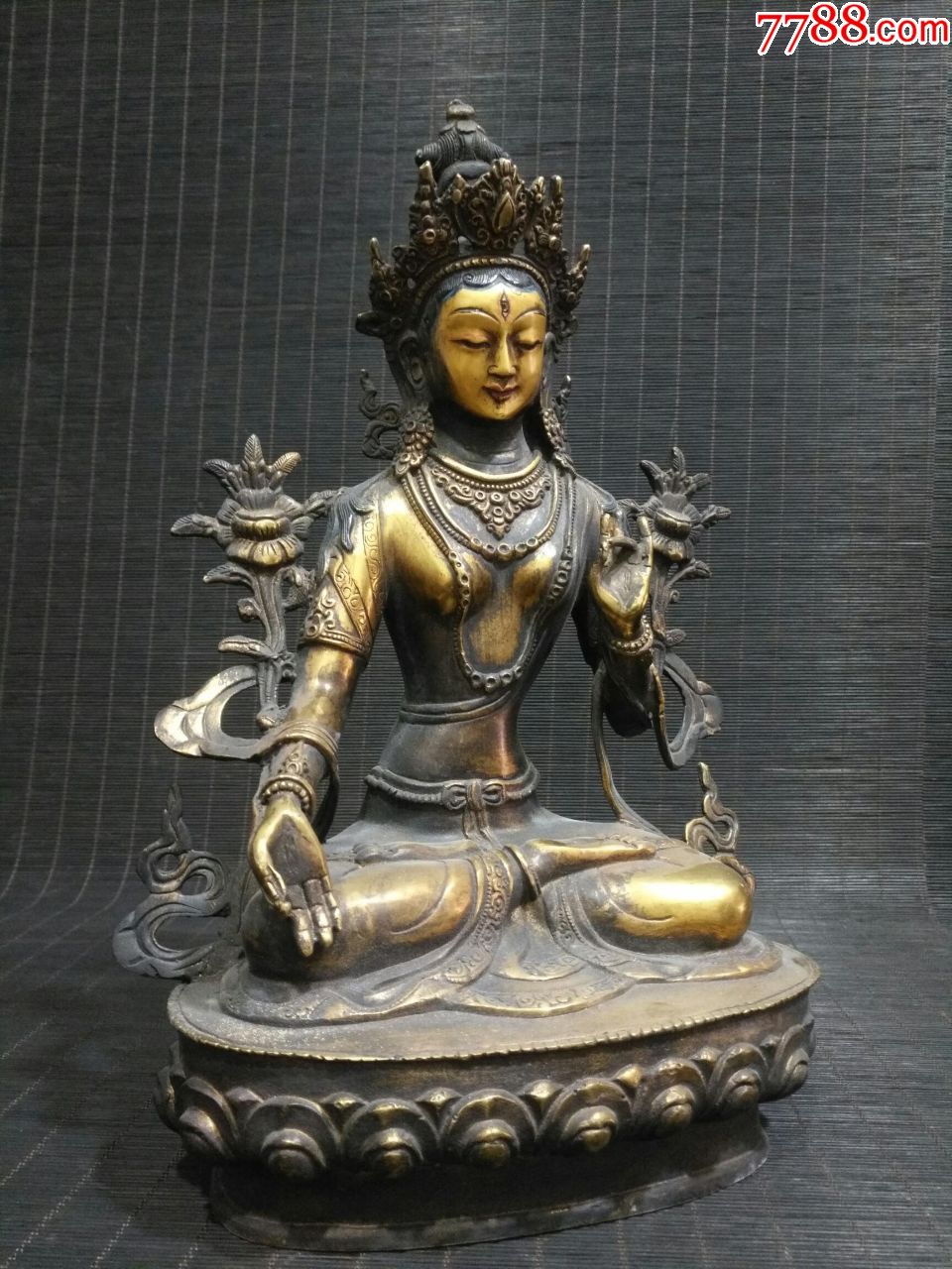 尼泊尔回流铜鎏金《白度母菩萨》一尊-铜像/铜佛像-7788收藏