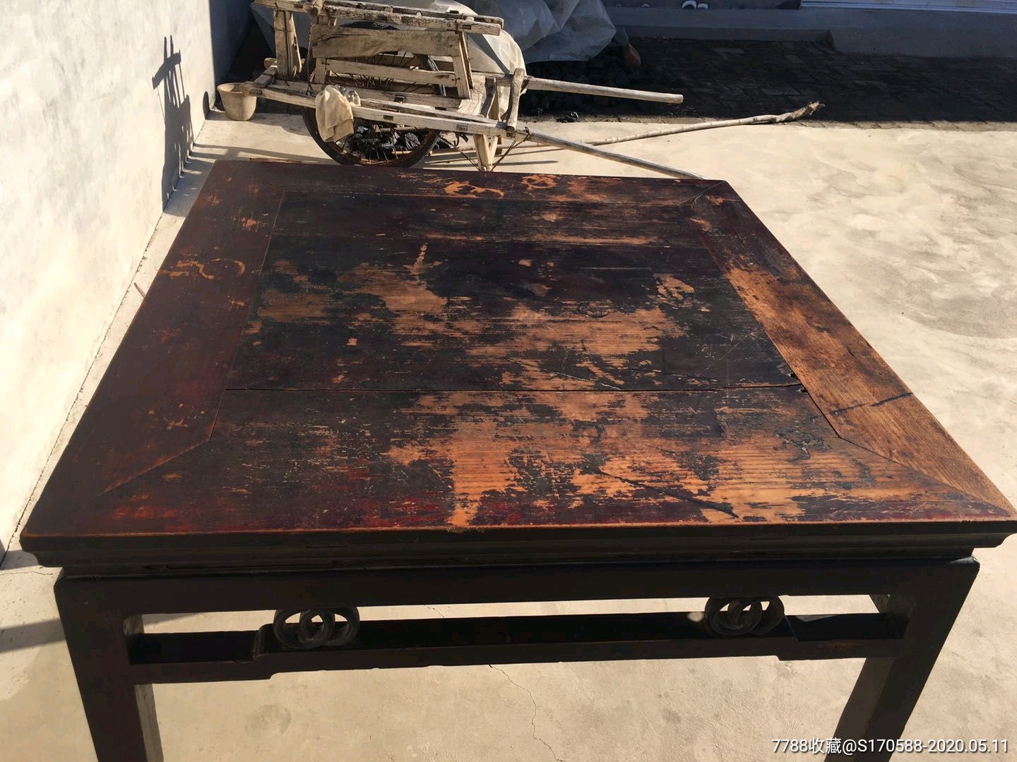 清代榆木八仙桌,包浆一流,全品.