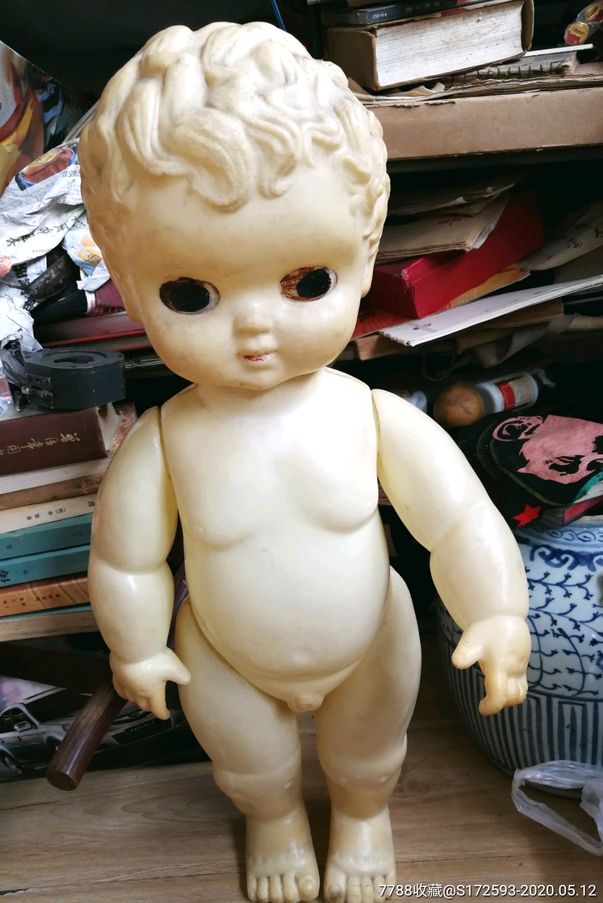 怀旧收藏(80年代塑料大娃娃)高62厘米