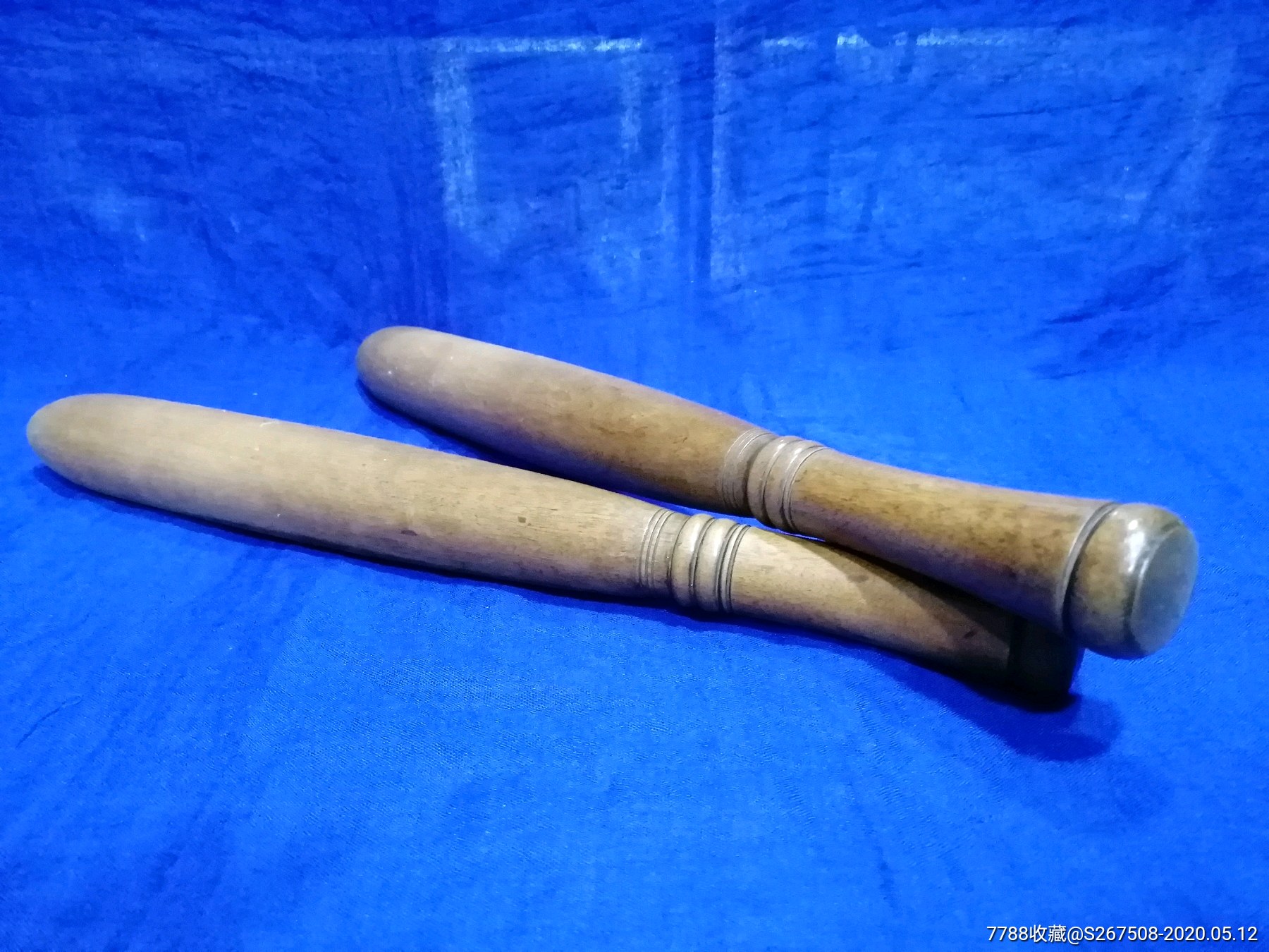 民国棒槌一对