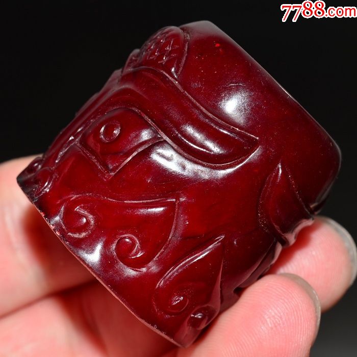 和田玉红玉红沁吉祥兽面护佑平安护身扳指