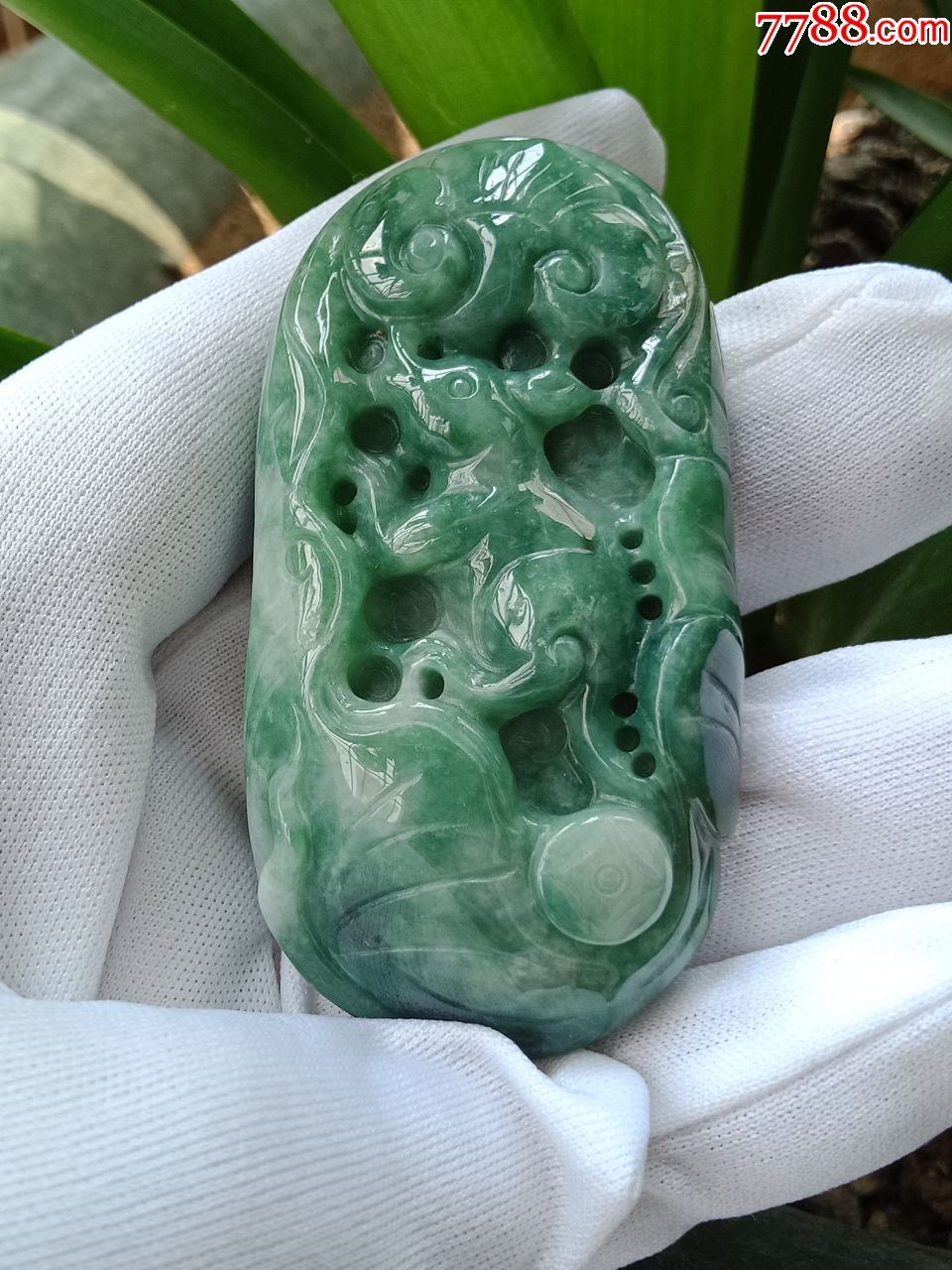 翡翠冰种1742-a5飘花荷花手把件(送证书)