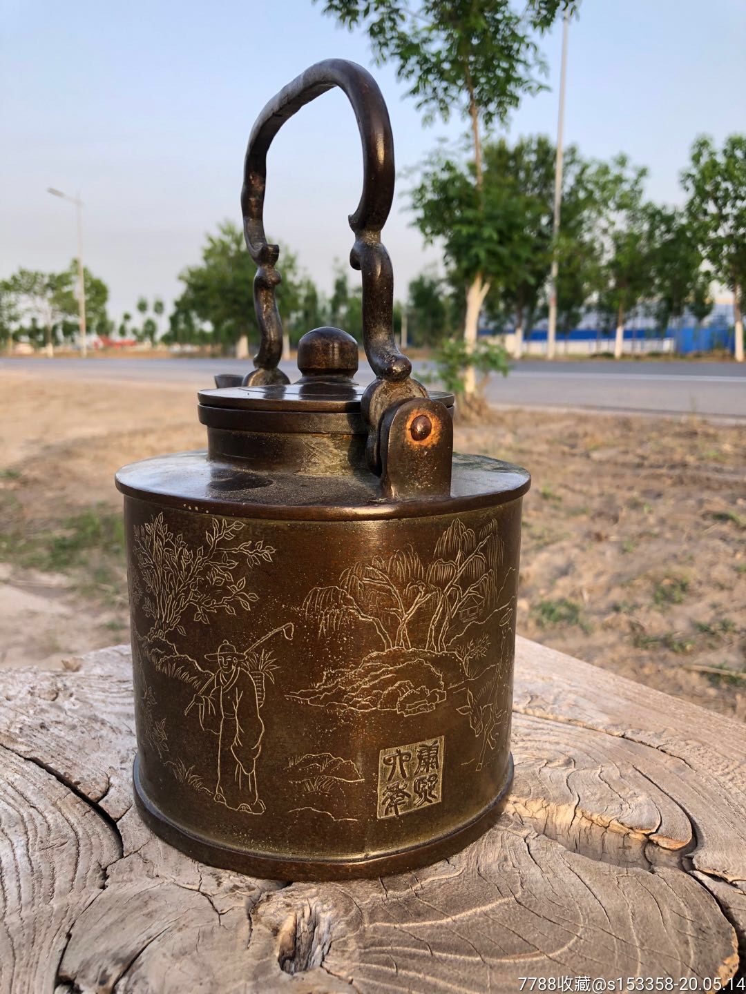 民国时期,铜水壶一把