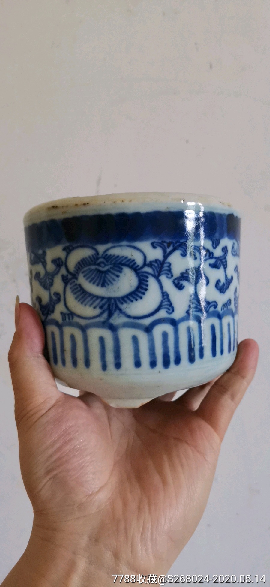 清代中晚期光绪青花手绘花卉纹饰香炉