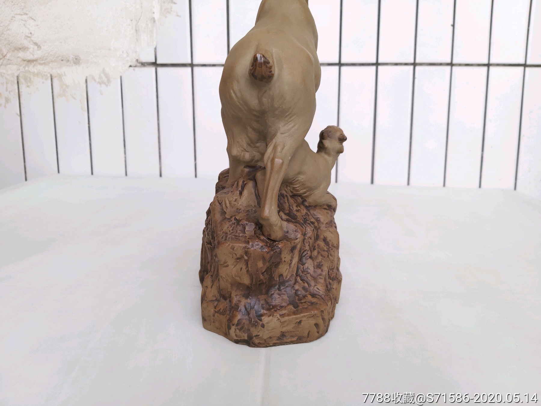 石湾窑大师霍兰生肖羊作品(三羊启泰)