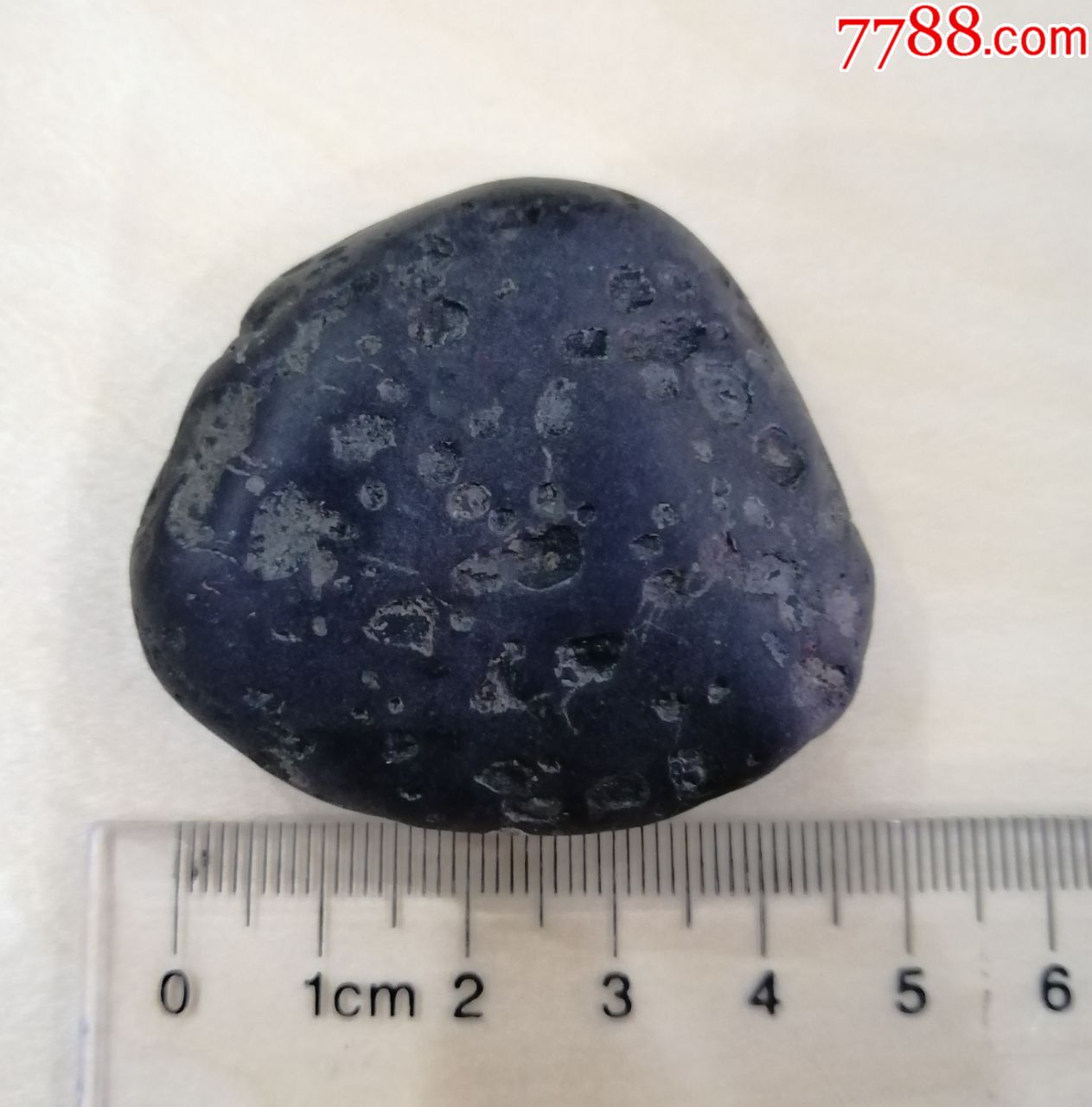 黑色鹅卵石形似陨石尺寸见图奇石收藏