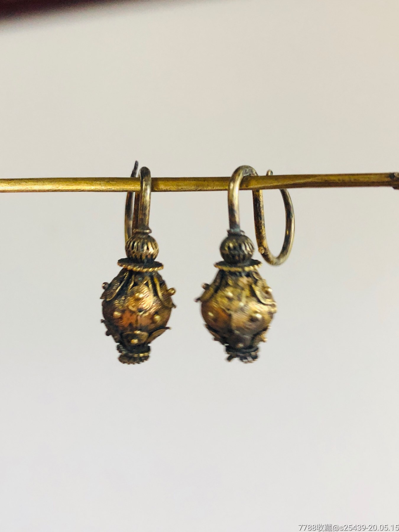 好品明代银鎏金耳环一对