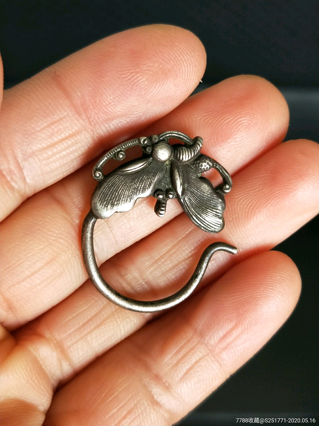 清代蝴蝶纹纯银耳环