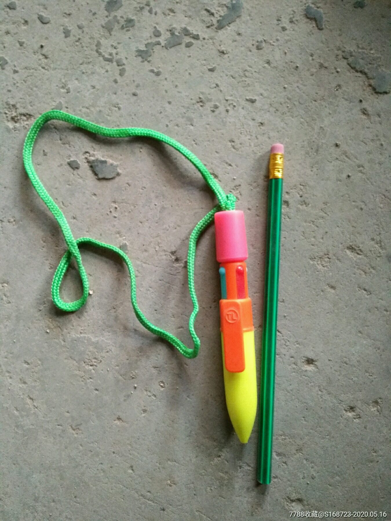 八九十年代老物件怀旧收藏文具塑料四色圆珠笔