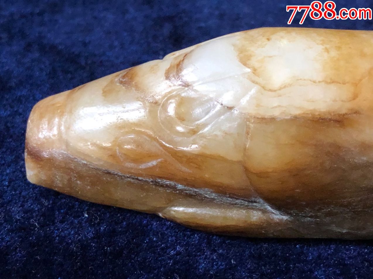 东汉三国时期和田白玉大握猪