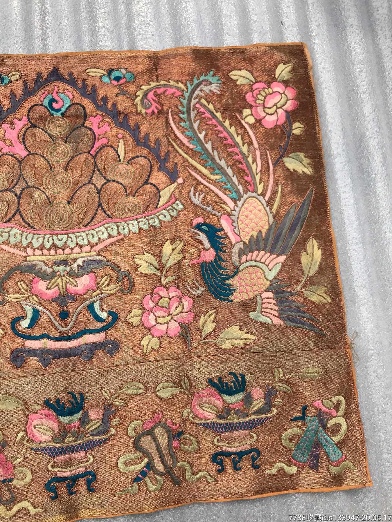 民国满金暗八仙聚宝盆老绣片