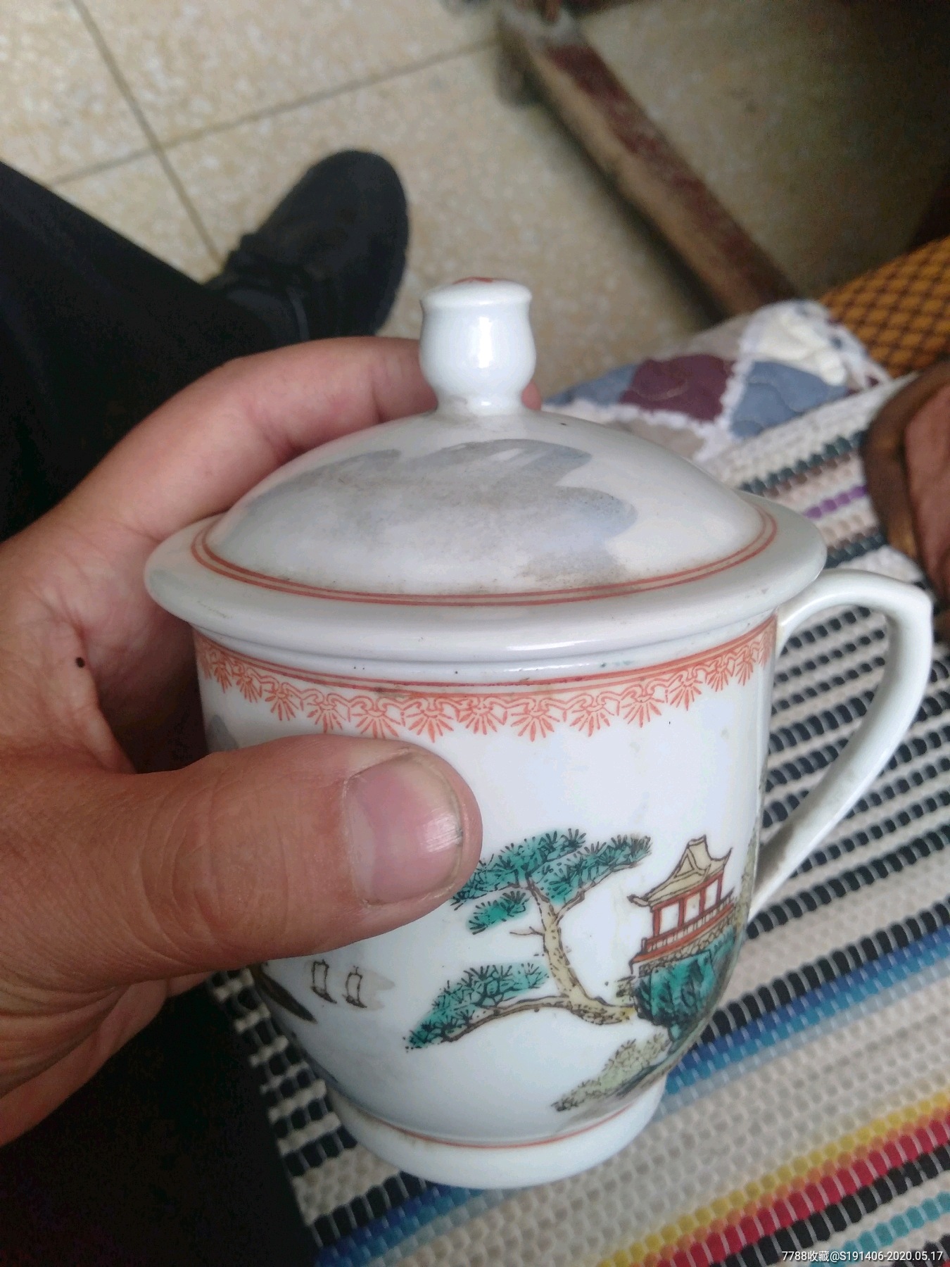 五六七粉彩山水杯子