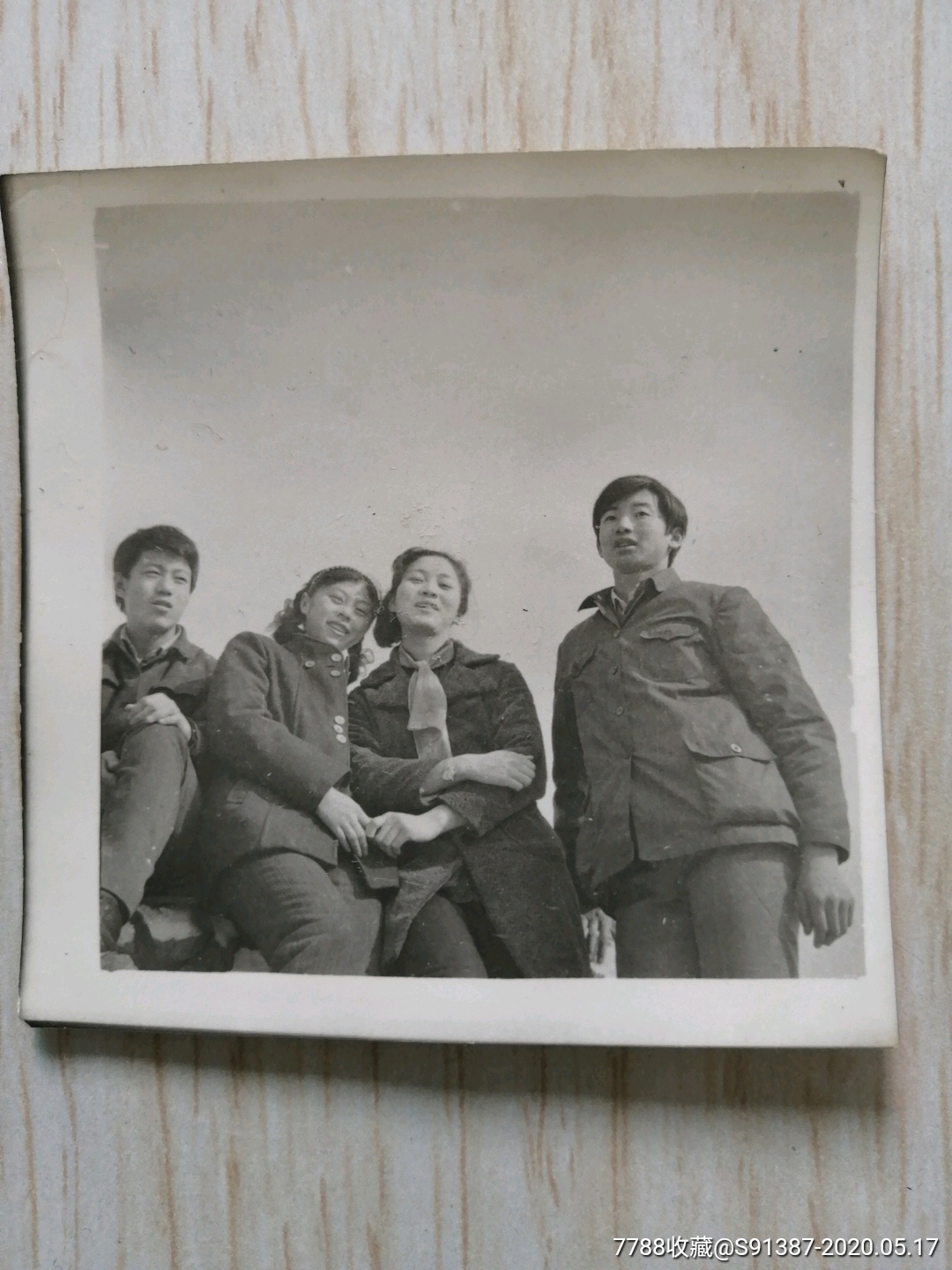 八十年代的黑白照片6张合售(请买家仔细看简介)