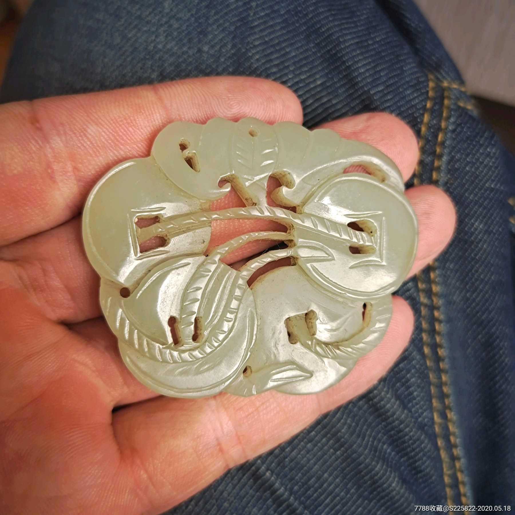 清代和田玉福在眼前玉佩