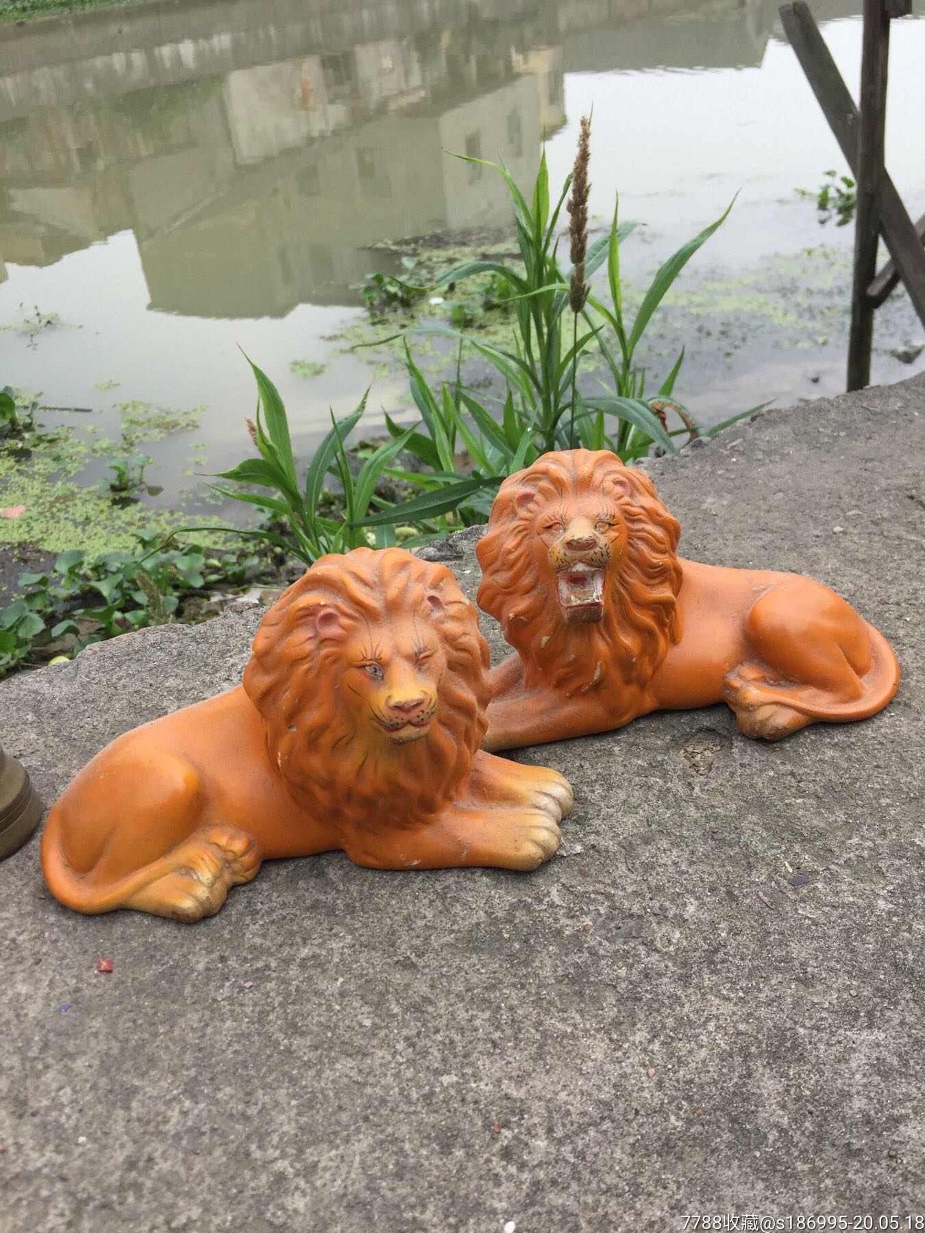 解放初期彩绘石膏狮子一对