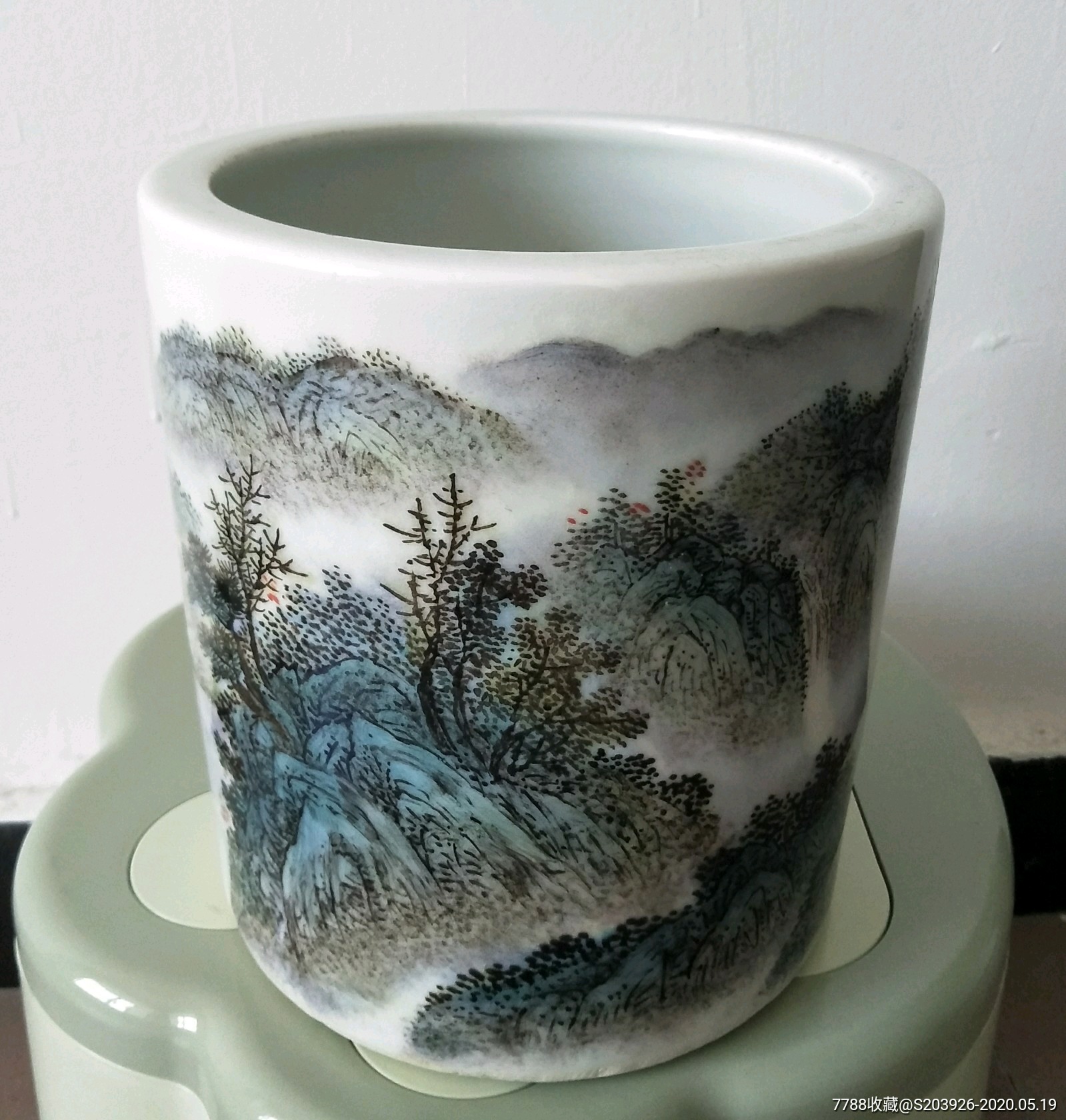 晚清著名瓷画家汪野亭青绿山水风景画笔筒