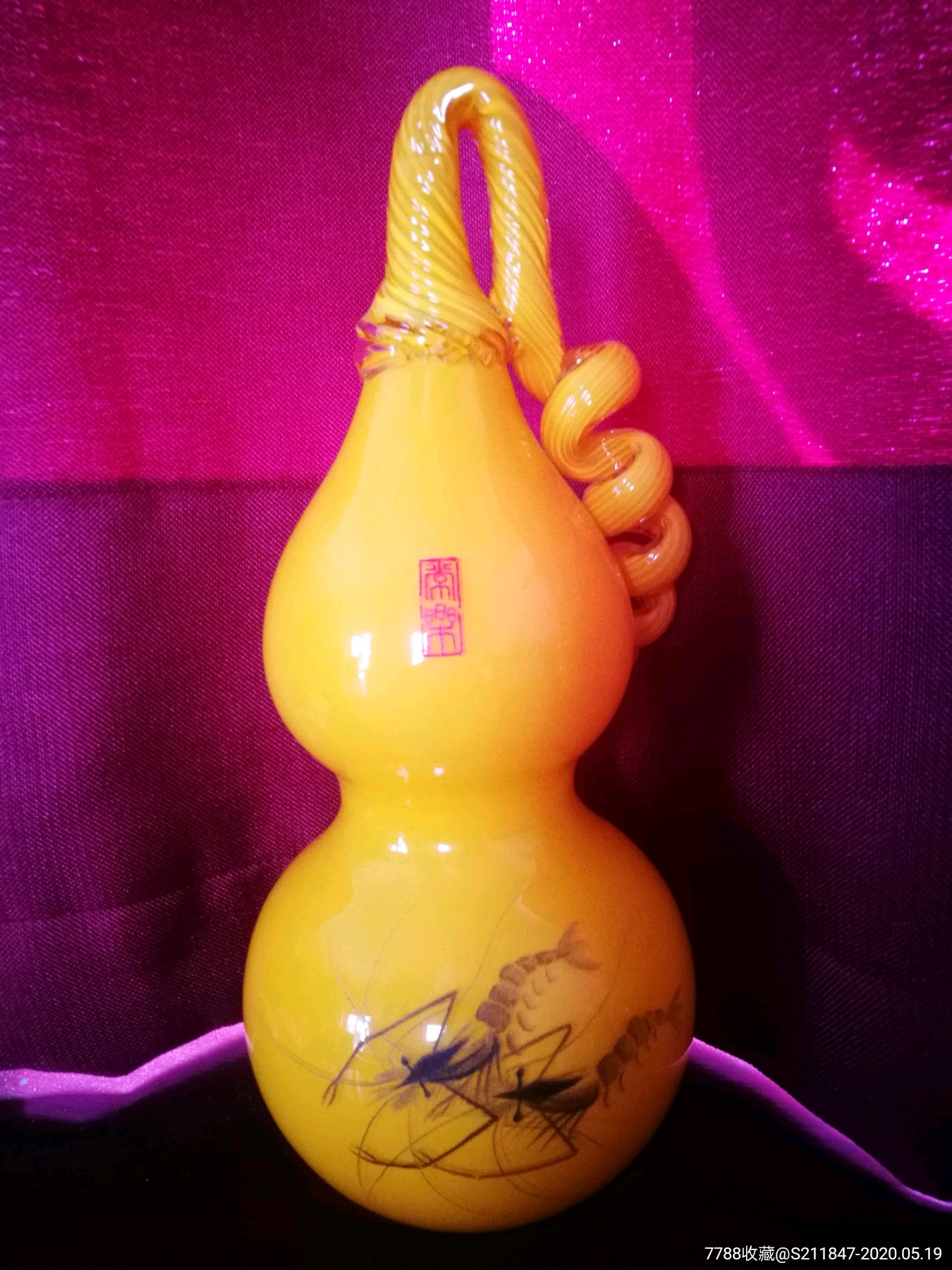 博山琉璃手工雕刻鸡油黄福禄瓶