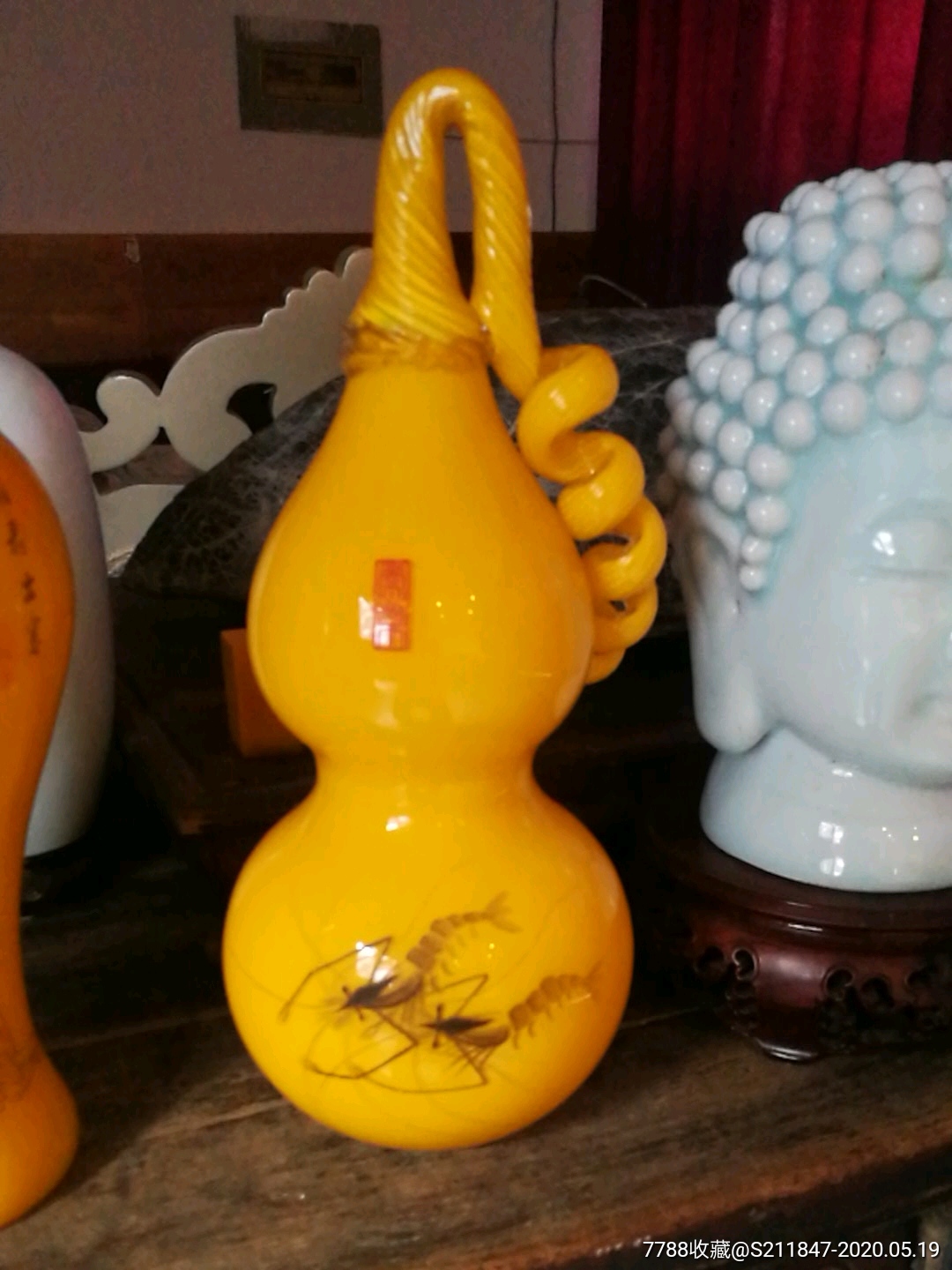 博山琉璃手工雕刻鸡油黄福禄瓶