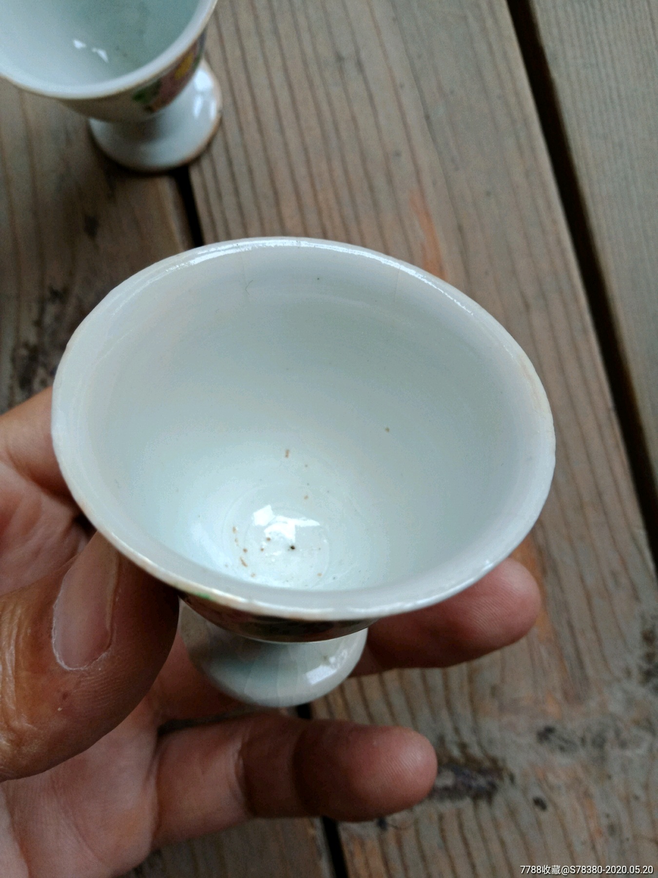 民国粉彩描金花卉纹高足杯一对