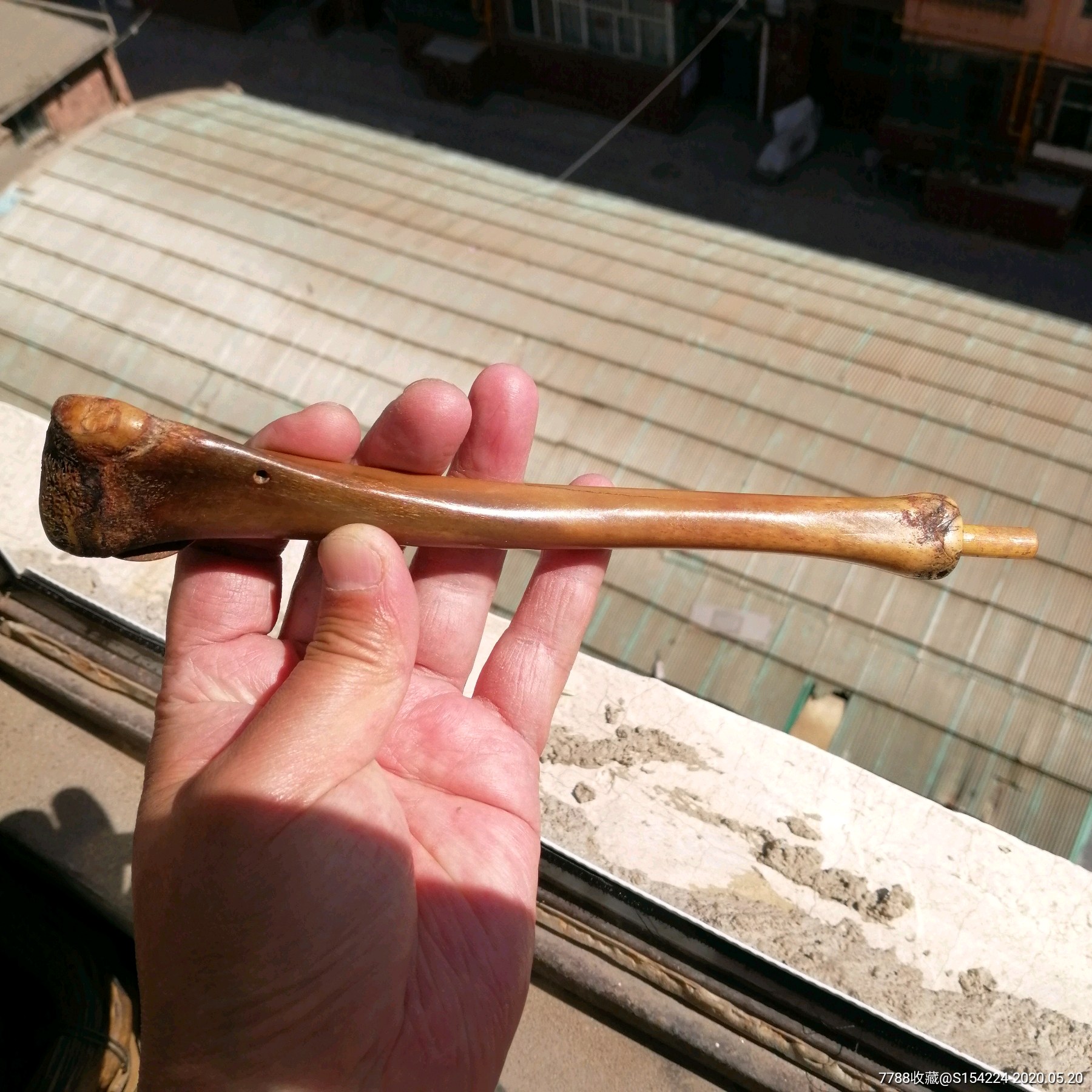 清代一口香骨头烟袋锅(己经玉化)