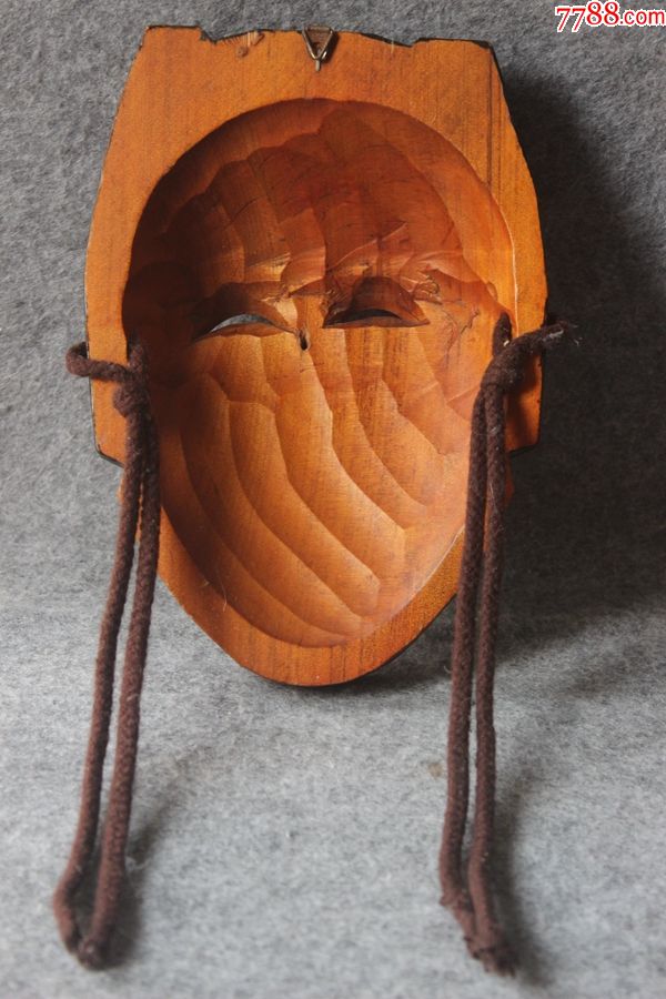鬼脸辟邪挂饰纯手工雕刻木制面具厚重整木雕可悬挂zz.2680