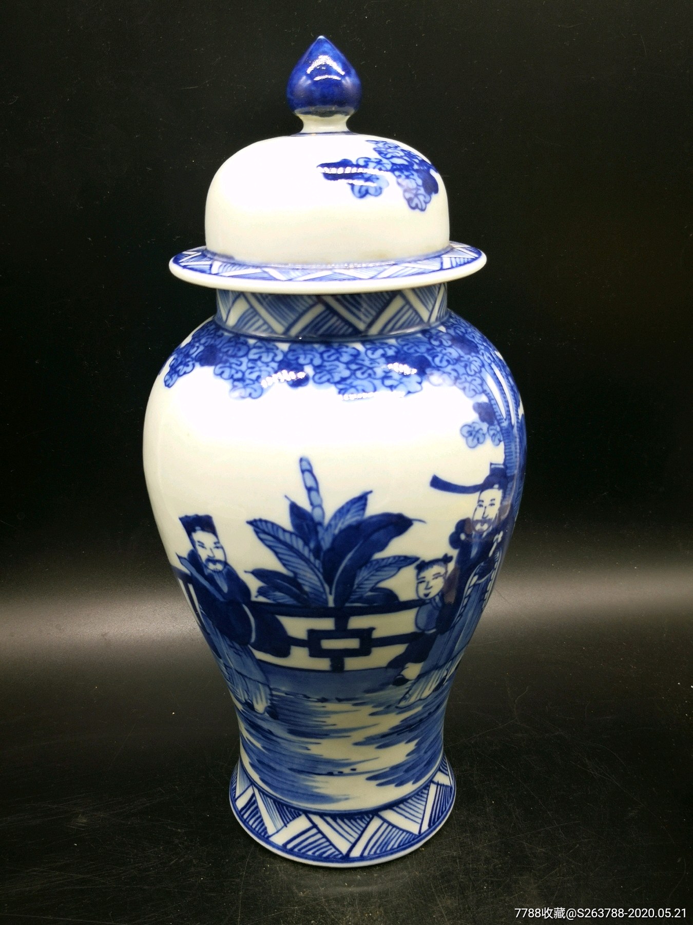 清中人物青花将军罐