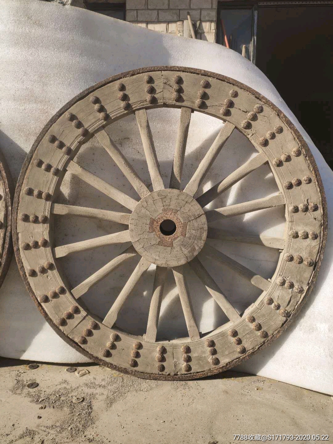 清代大车轱辘一对