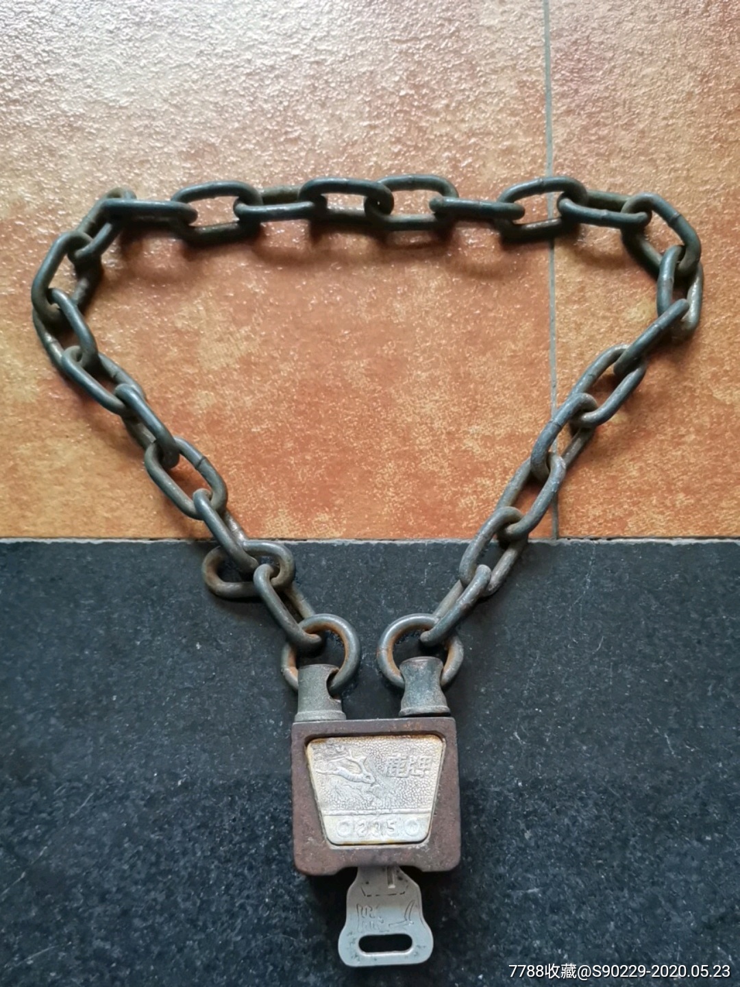 首现鹿牌锁235链子锁飞鹿图广州正常使用非常罕见值得收藏