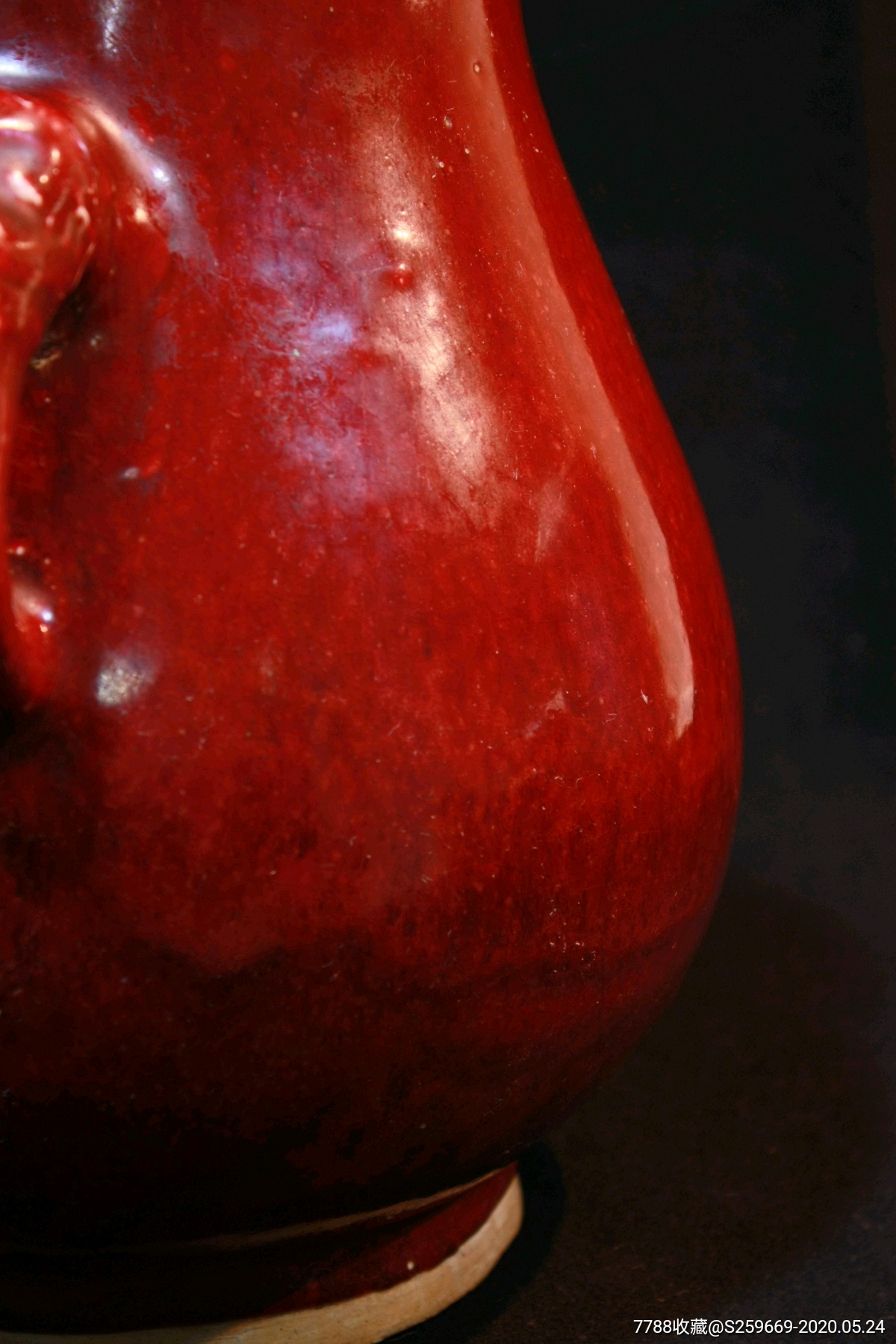 郎窑红釉象耳尊