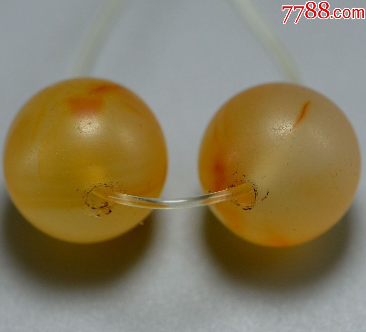 清代玛瑙珠一对老黄玛瑙珠