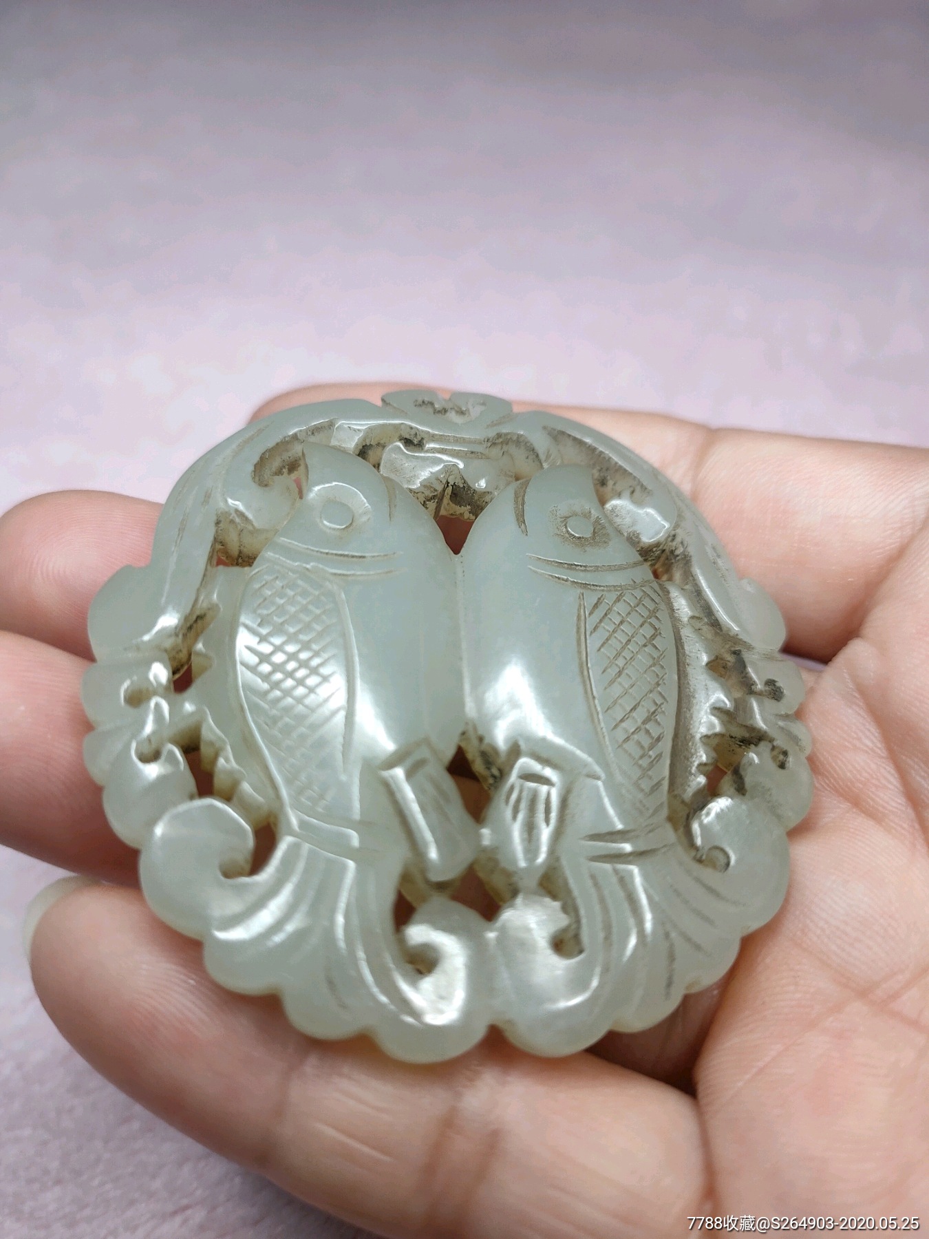 老店旧藏和田玉双鱼玉佩