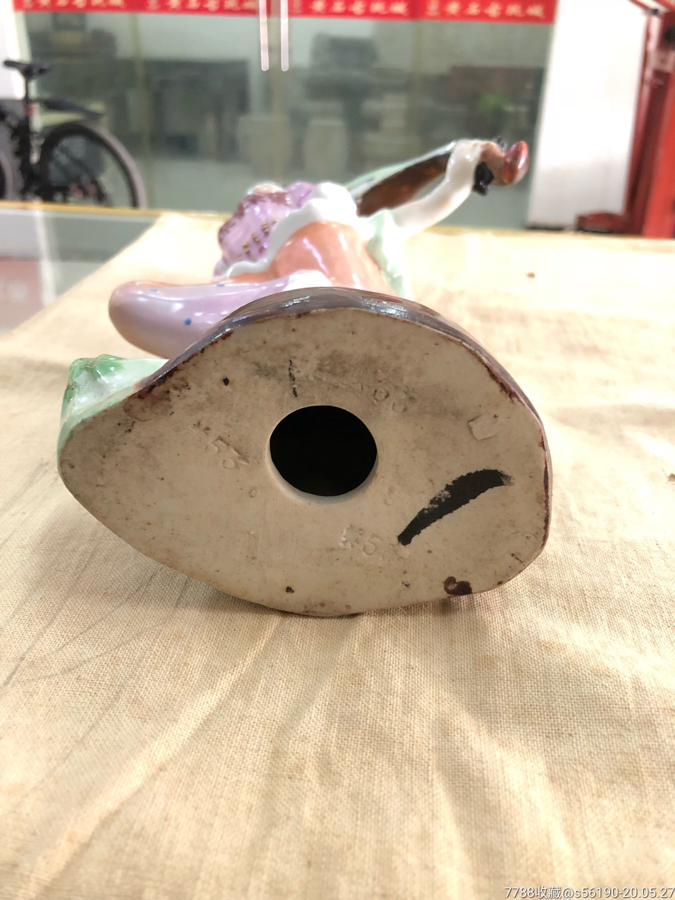 60年代美系雕塑瓷反弹琵琶,567瓷厂货