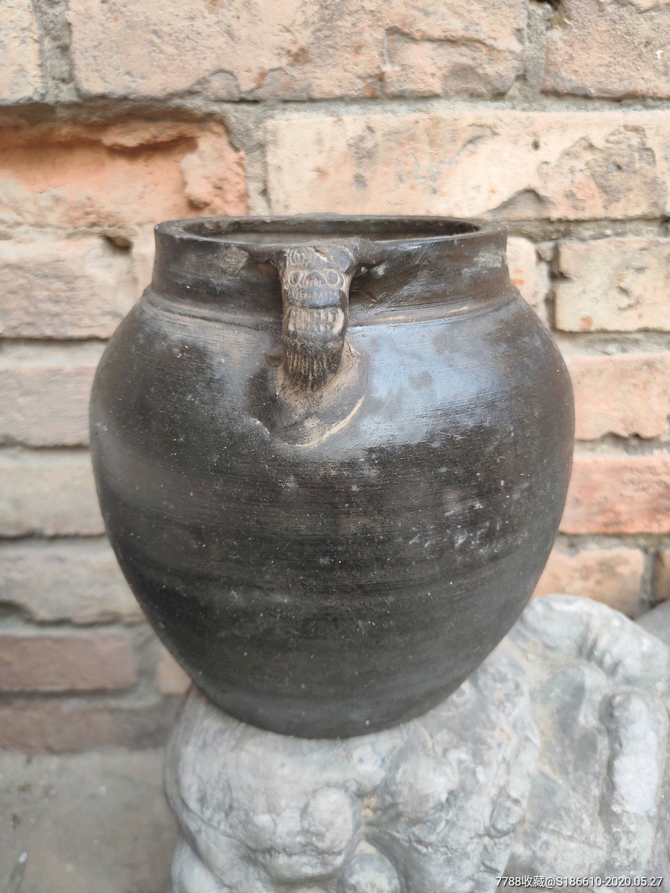 精品虎头双耳陶罐