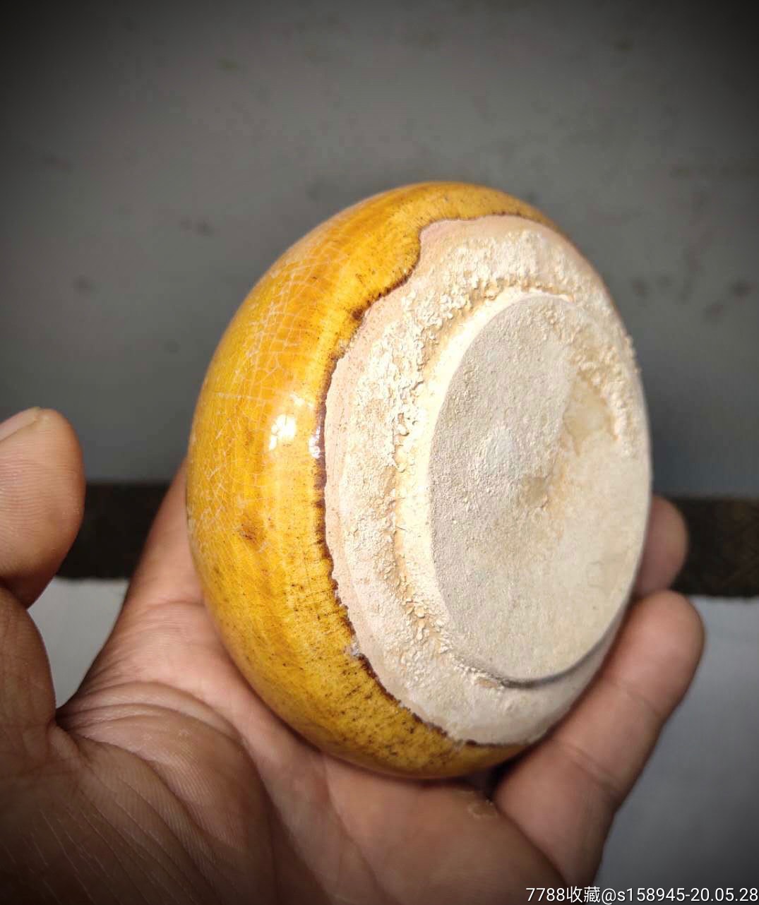 唐代一道黄釉水盂