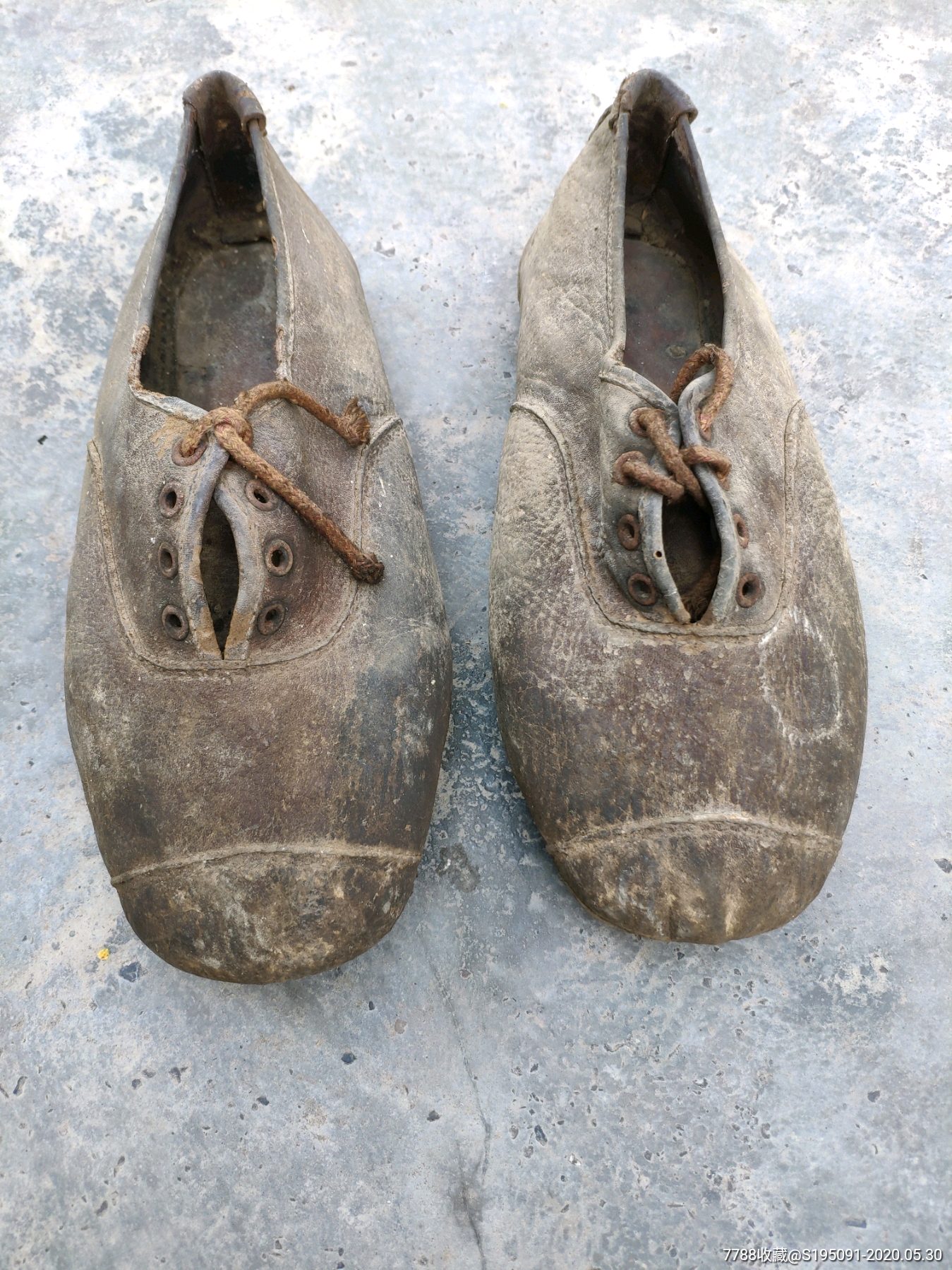 民国时期男生鞋子图片