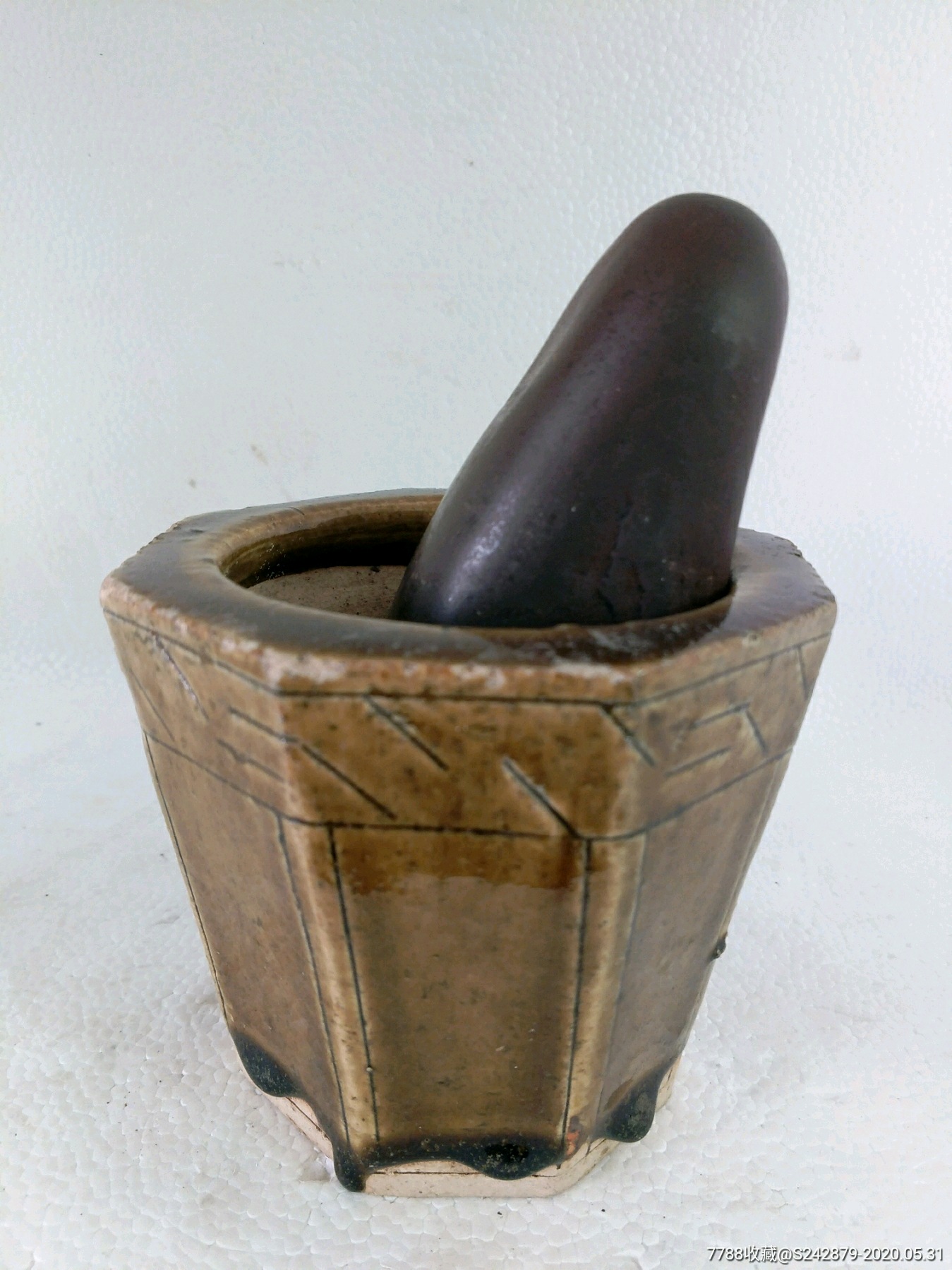 民国黄釉八方瓷药缸一套