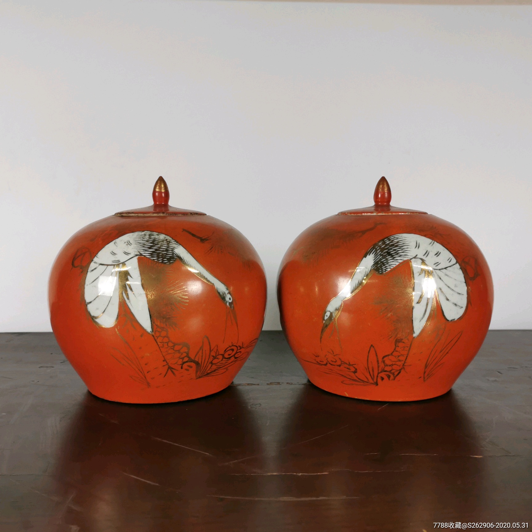 民国余元昌描金留白松鹤延年珊瑚红人头罐红地皮描金茶叶罐