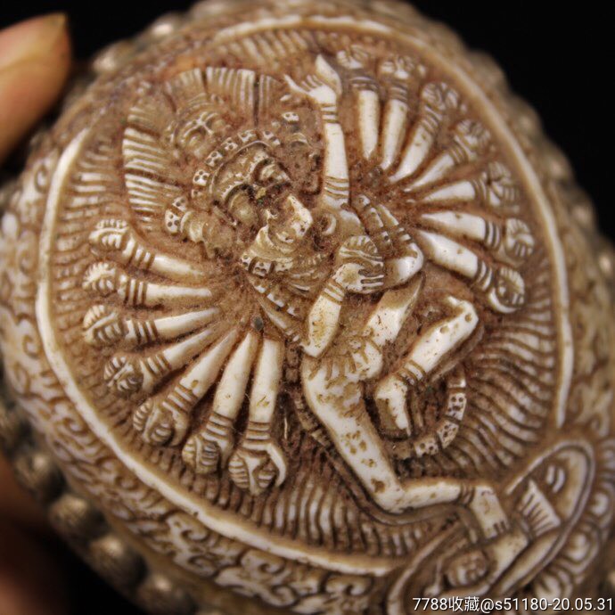 珍藏西藏寺院老嘎巴拉头骨包银雕刻胜乐金刚头壳法器重30克长8厘米
