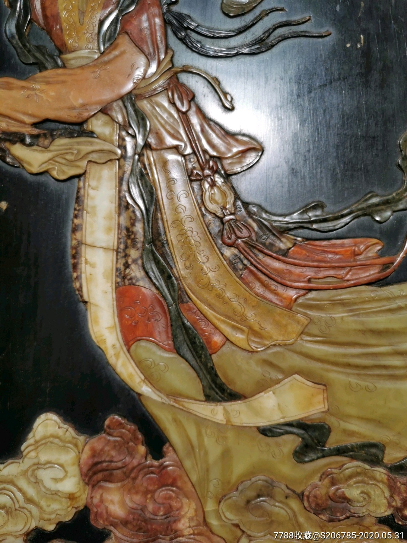 创汇期,花梨木大漆,嵌青田石嫦娥奔月,衣袂飘飘,非常灵动-木雕壁画