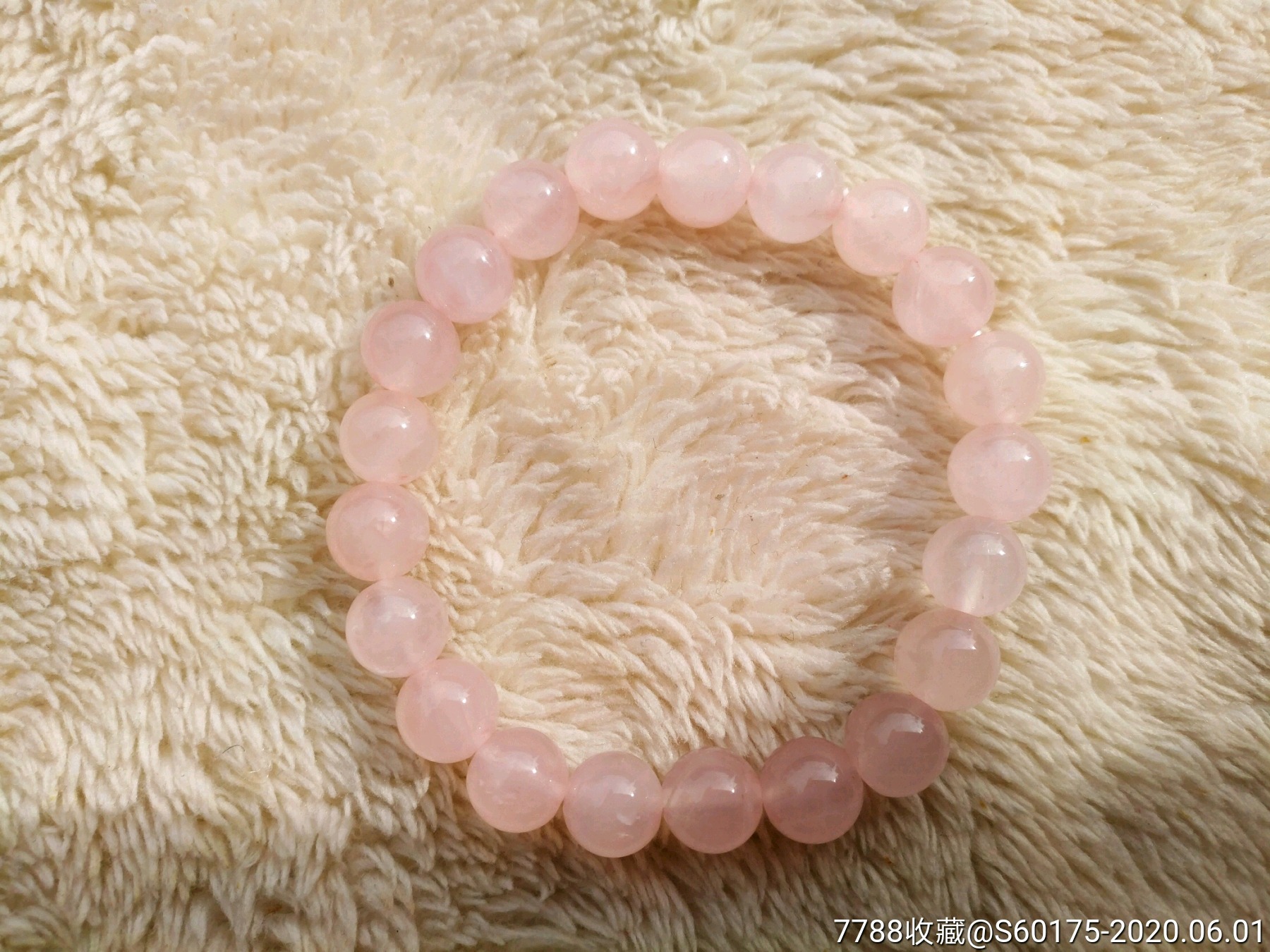 天然粉玛瑙8mm佛珠手串