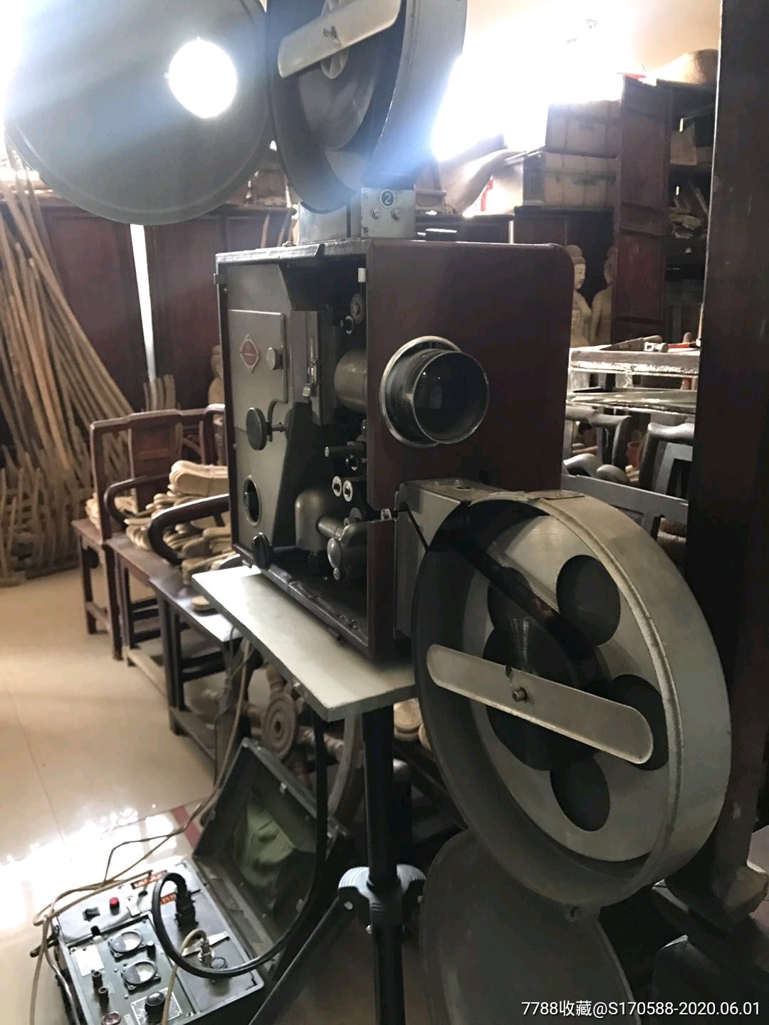 解放牌电影机正常使用