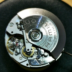 备注:二手手表拆机机芯,型号eta7750,25钻,小秒针6,9,12点位置,刚做