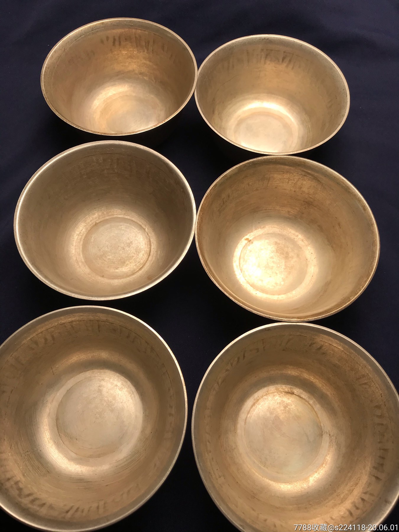 六个小银碗