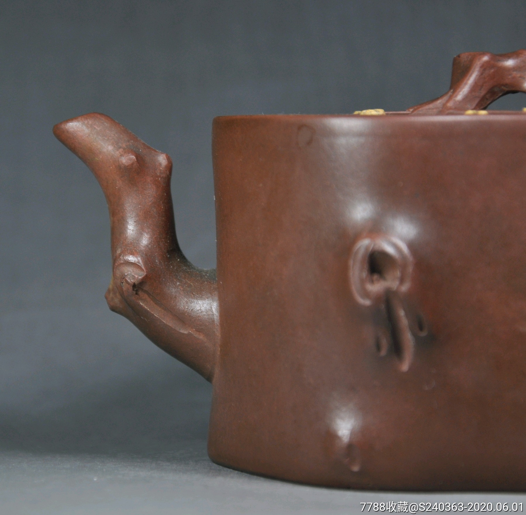 60年代名家张国华制梅段壶-紫砂壶-7788收藏