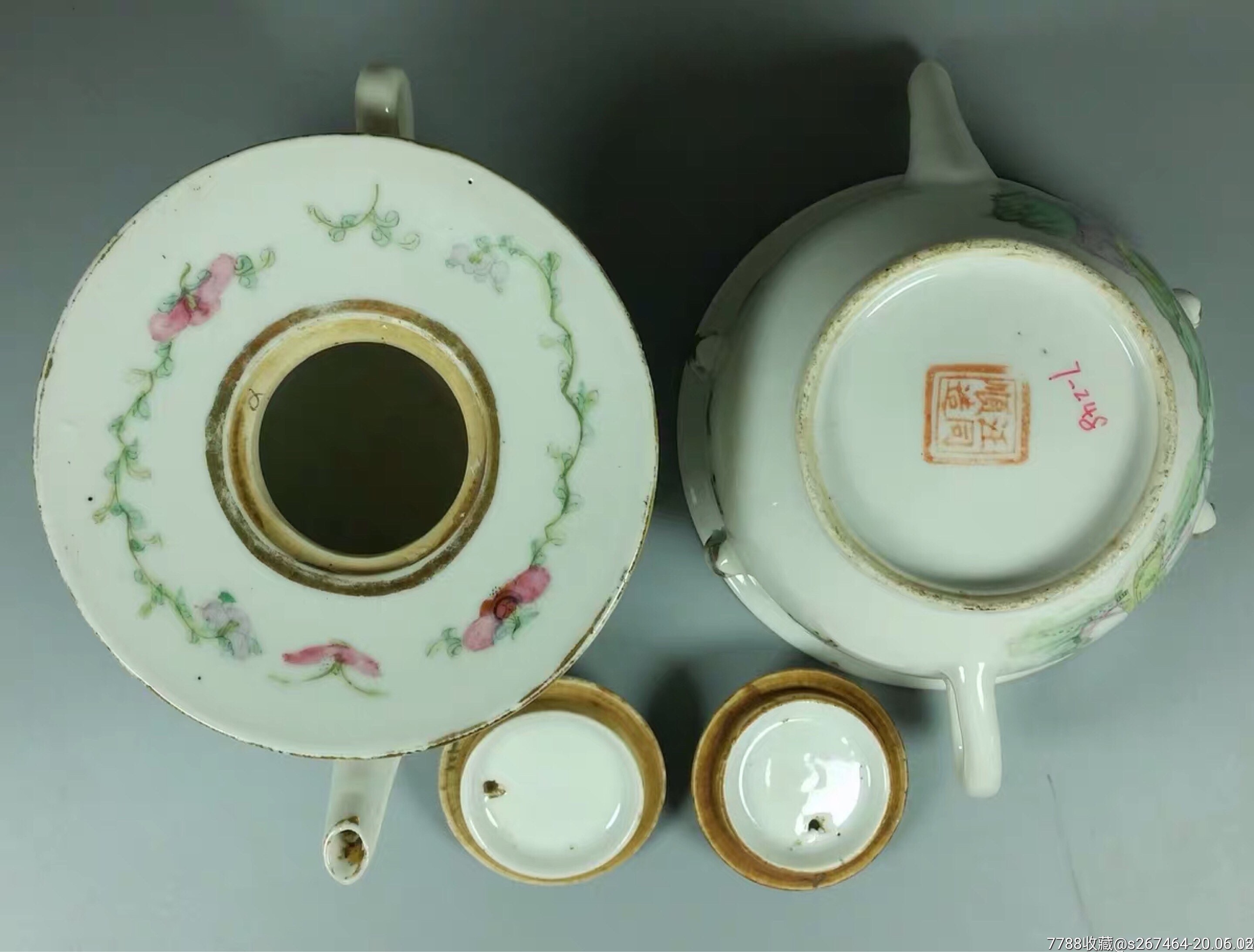 民国瓷器名家汪同顺作粉彩仕女纹全品执壶一对