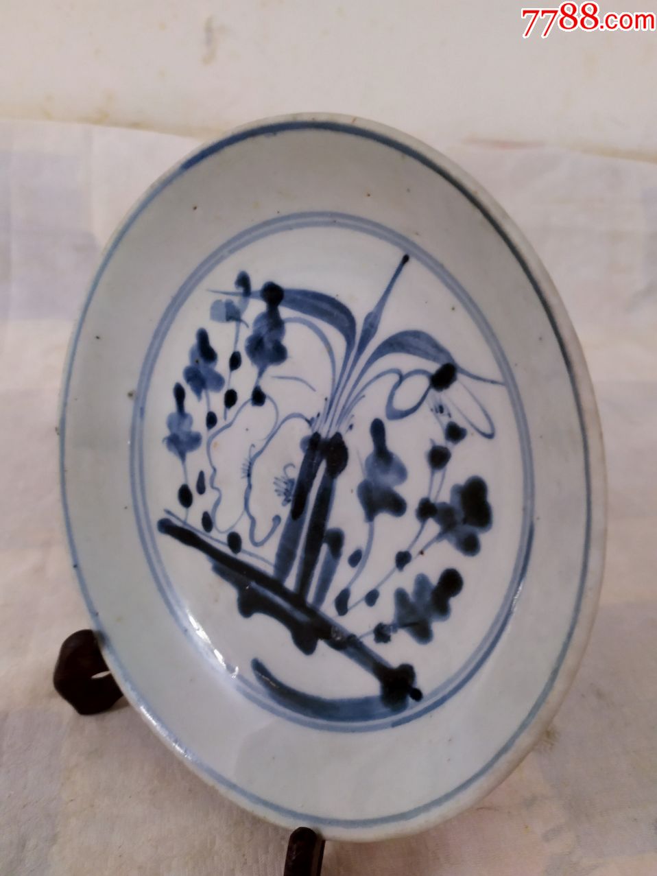 5799清代兰花纹青花盘