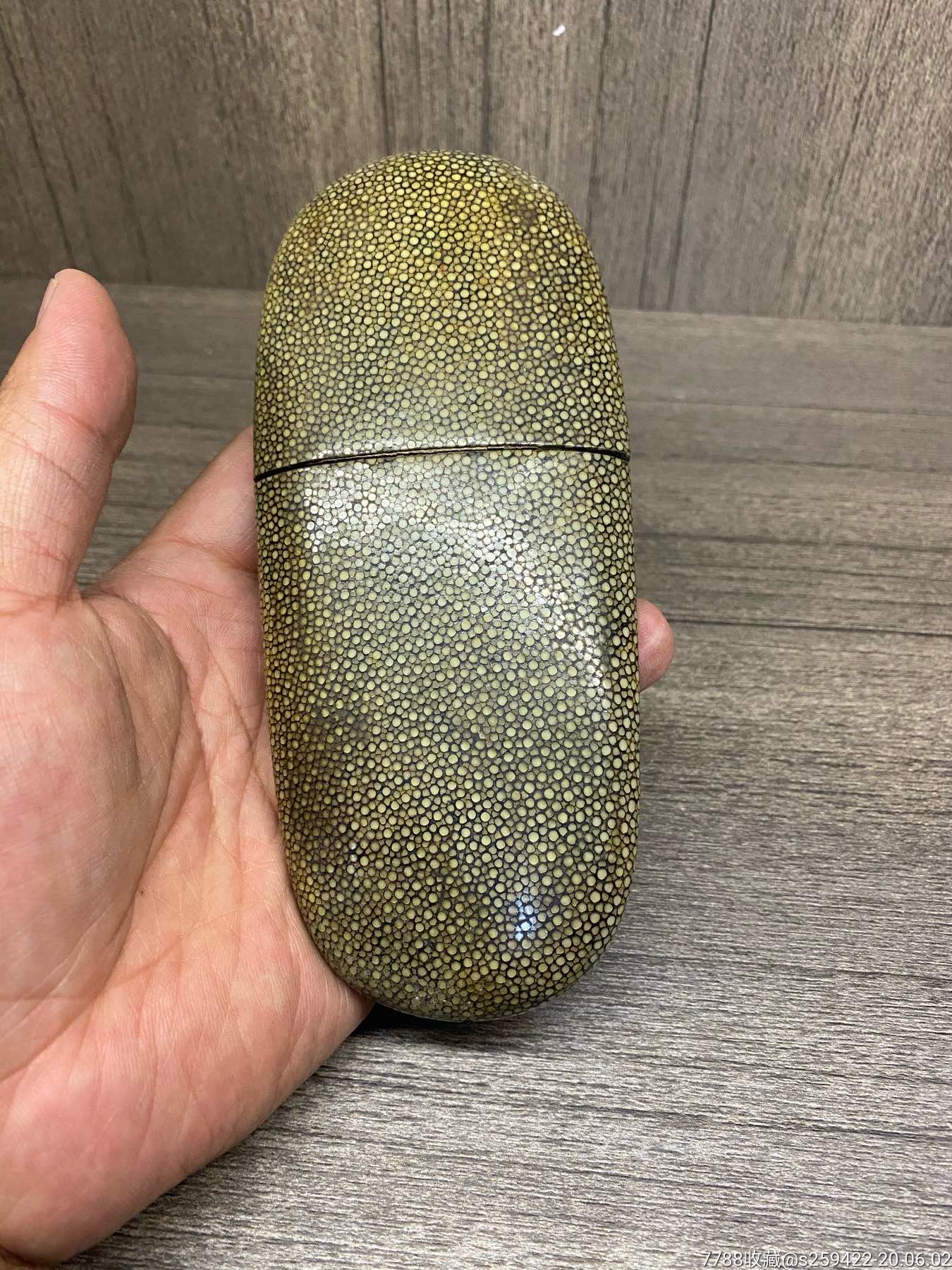 鲨鱼皮眼镜盒-其他皮制品-7788收藏