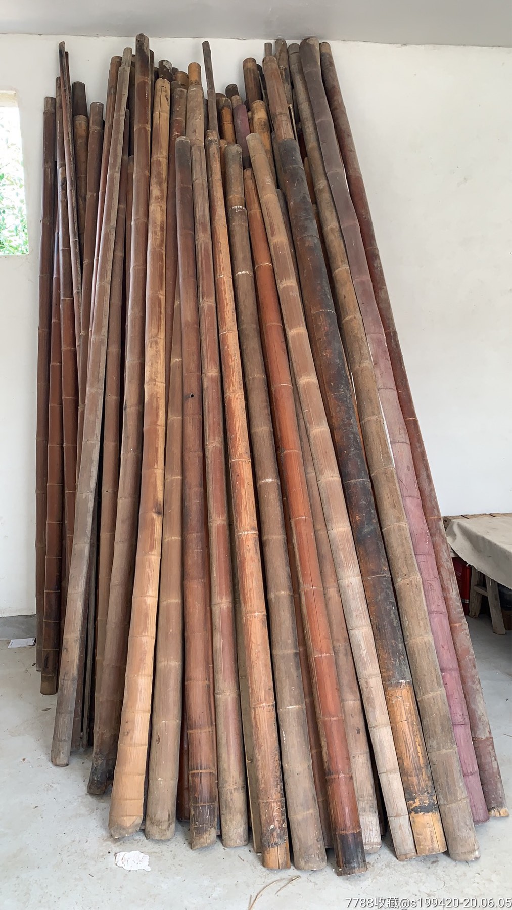 老竹制炕沿.库存多.每根120元不议价不包邮..多者优惠.单挑价另议.-价